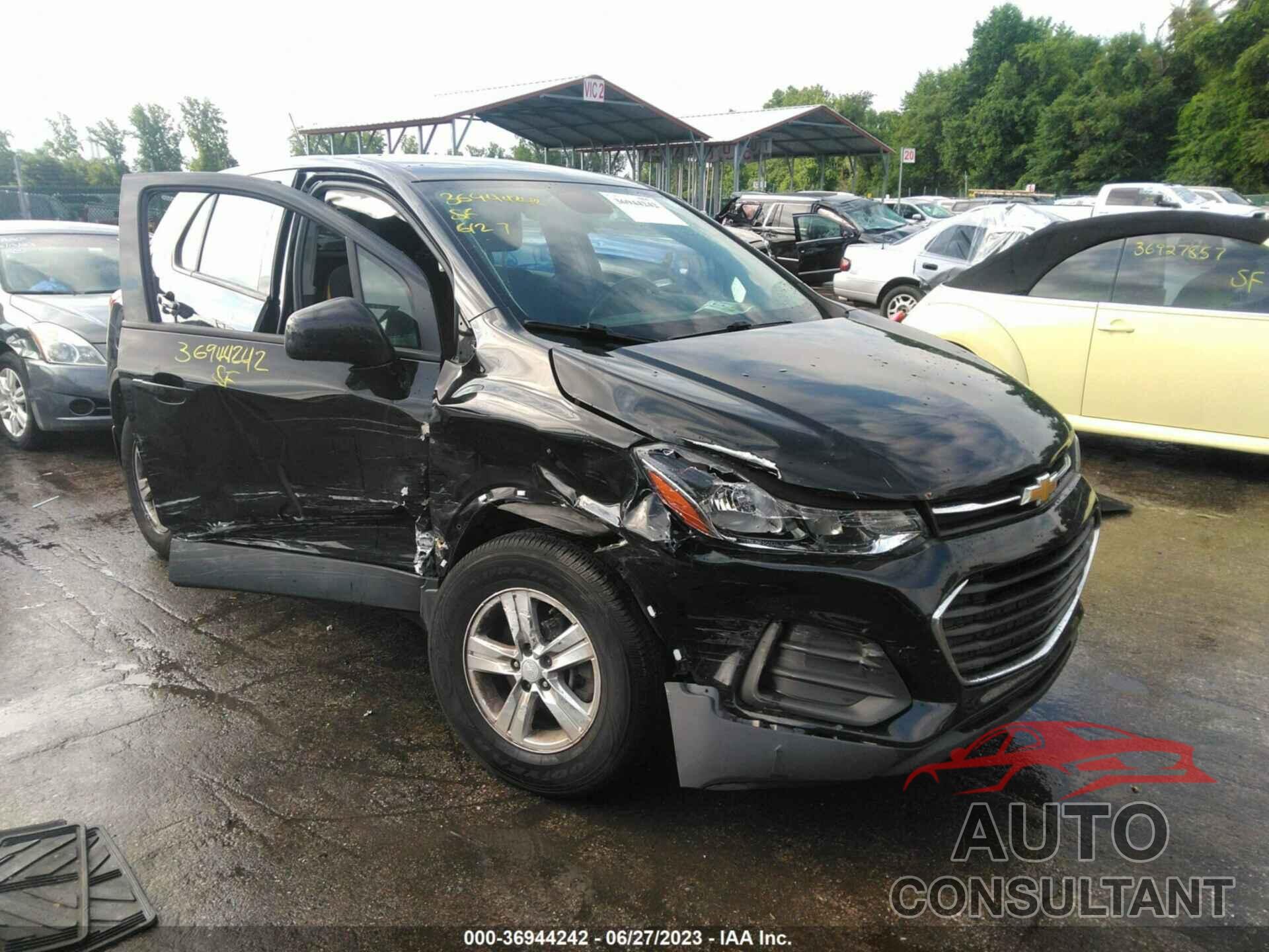 CHEVROLET TRAX 2017 - 3GNCJNSB4HL269694