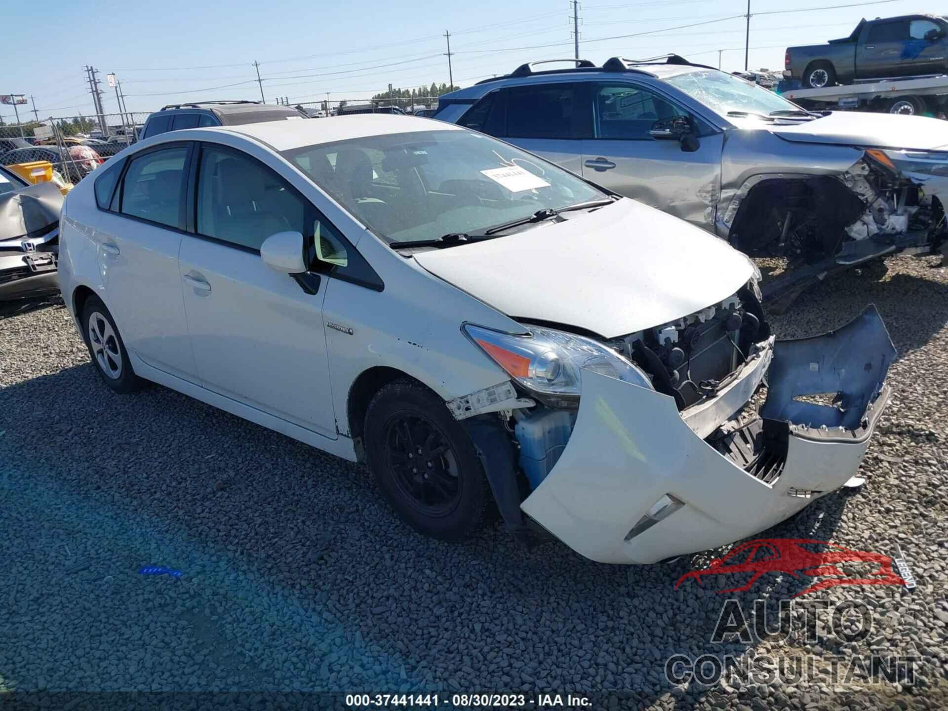 TOYOTA PRIUS 2015 - JTDKN3DU4F1999427