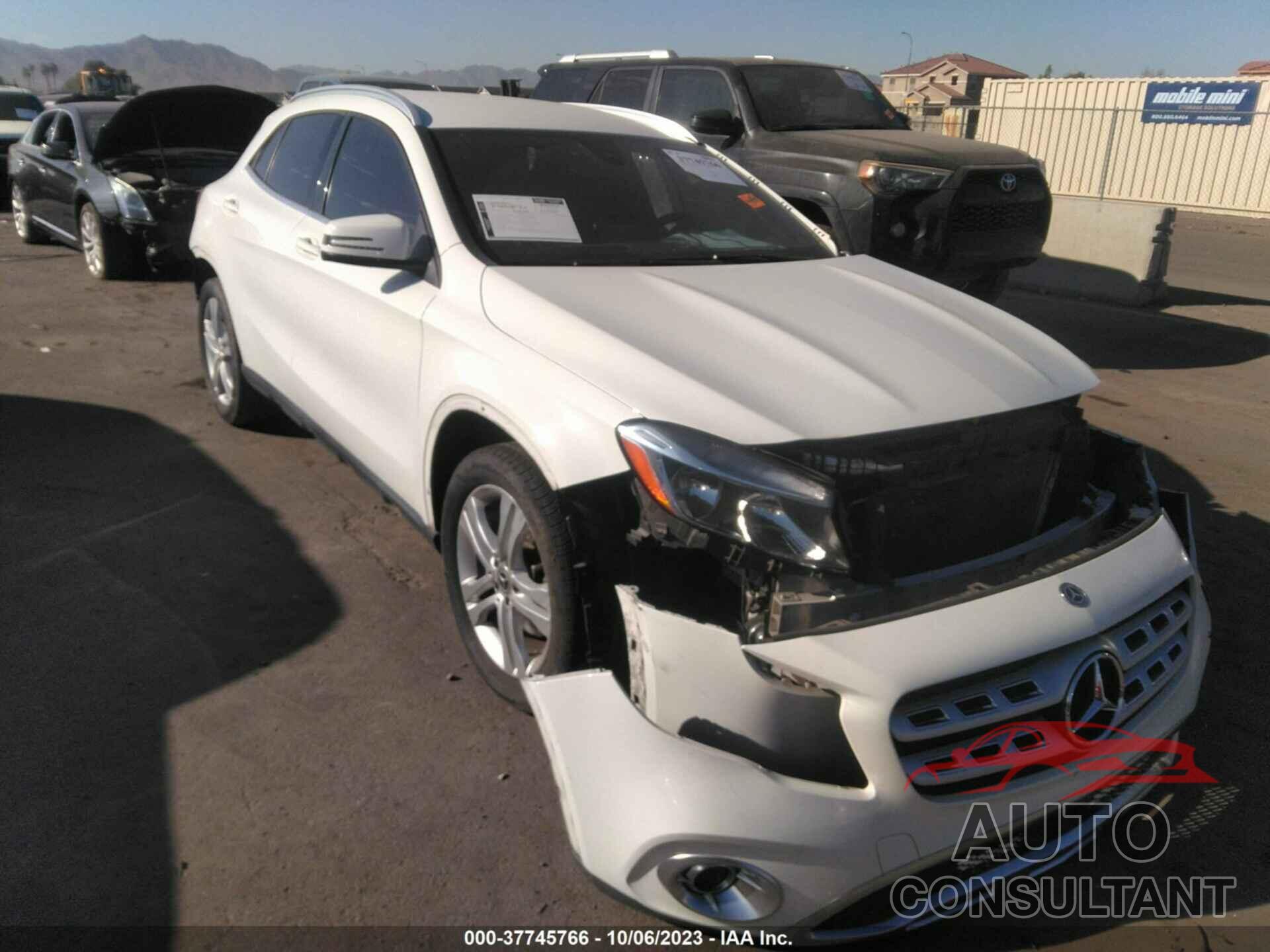 MERCEDES-BENZ GLA 250 2018 - WDCTG4EBXJJ408263