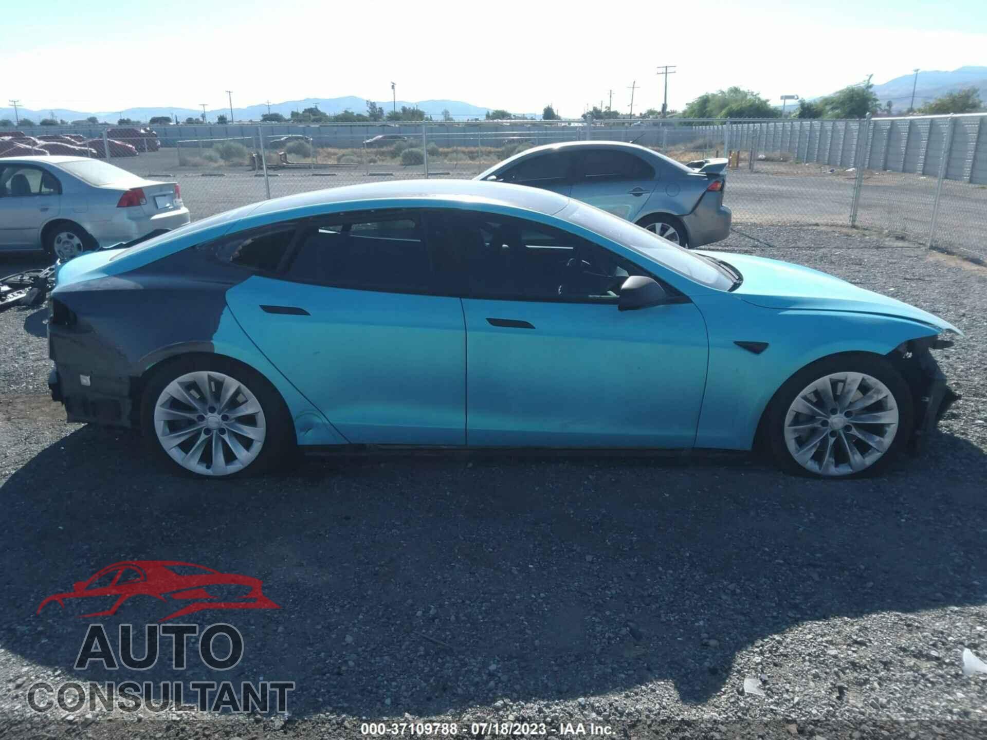 TESLA MODEL S 2017 - 5YJSA1E19HF187555