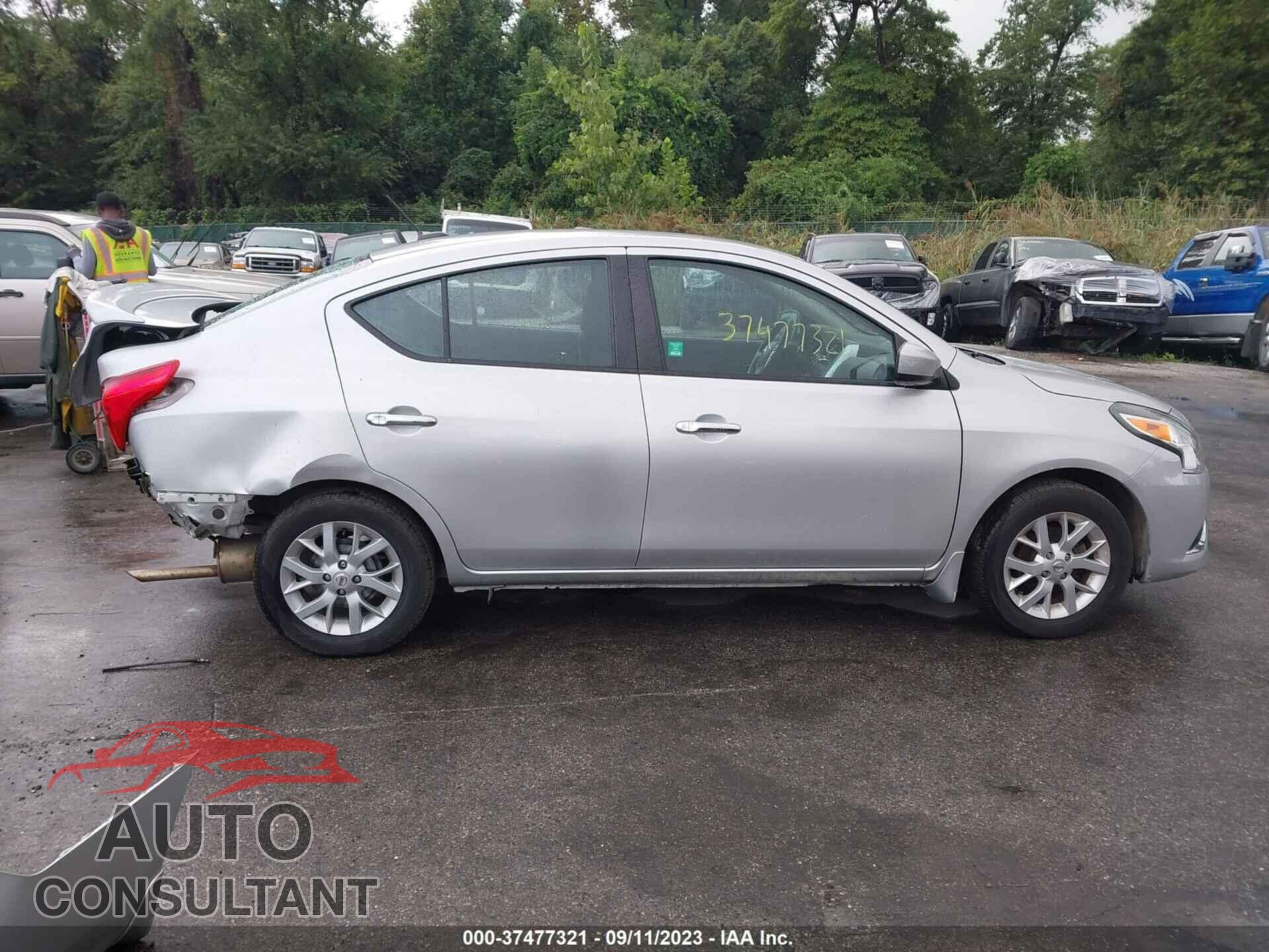 NISSAN VERSA 2017 - 3N1CN7AP2HL907322