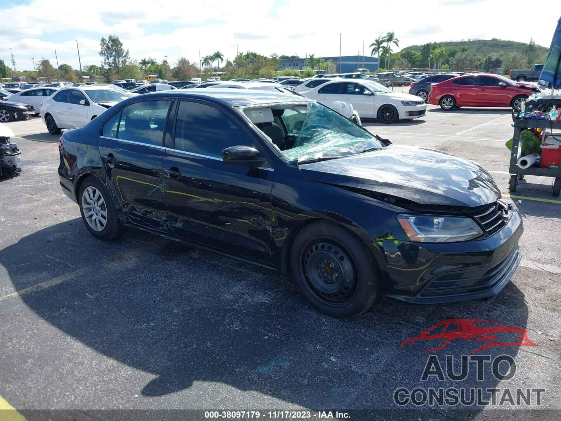 VOLKSWAGEN JETTA 2017 - 3VW167AJ4HM415606