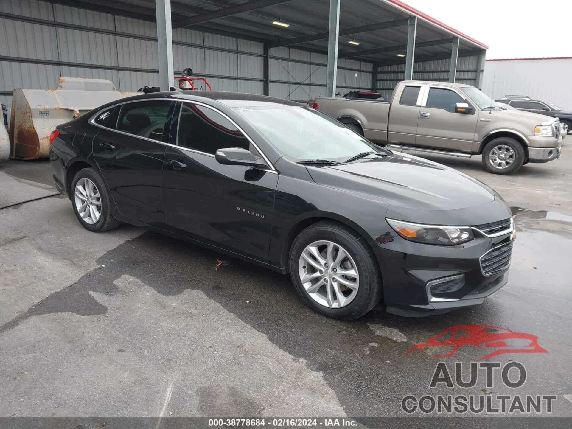 CHEVROLET MALIBU 2018 - 1G1ZD5ST2JF267292