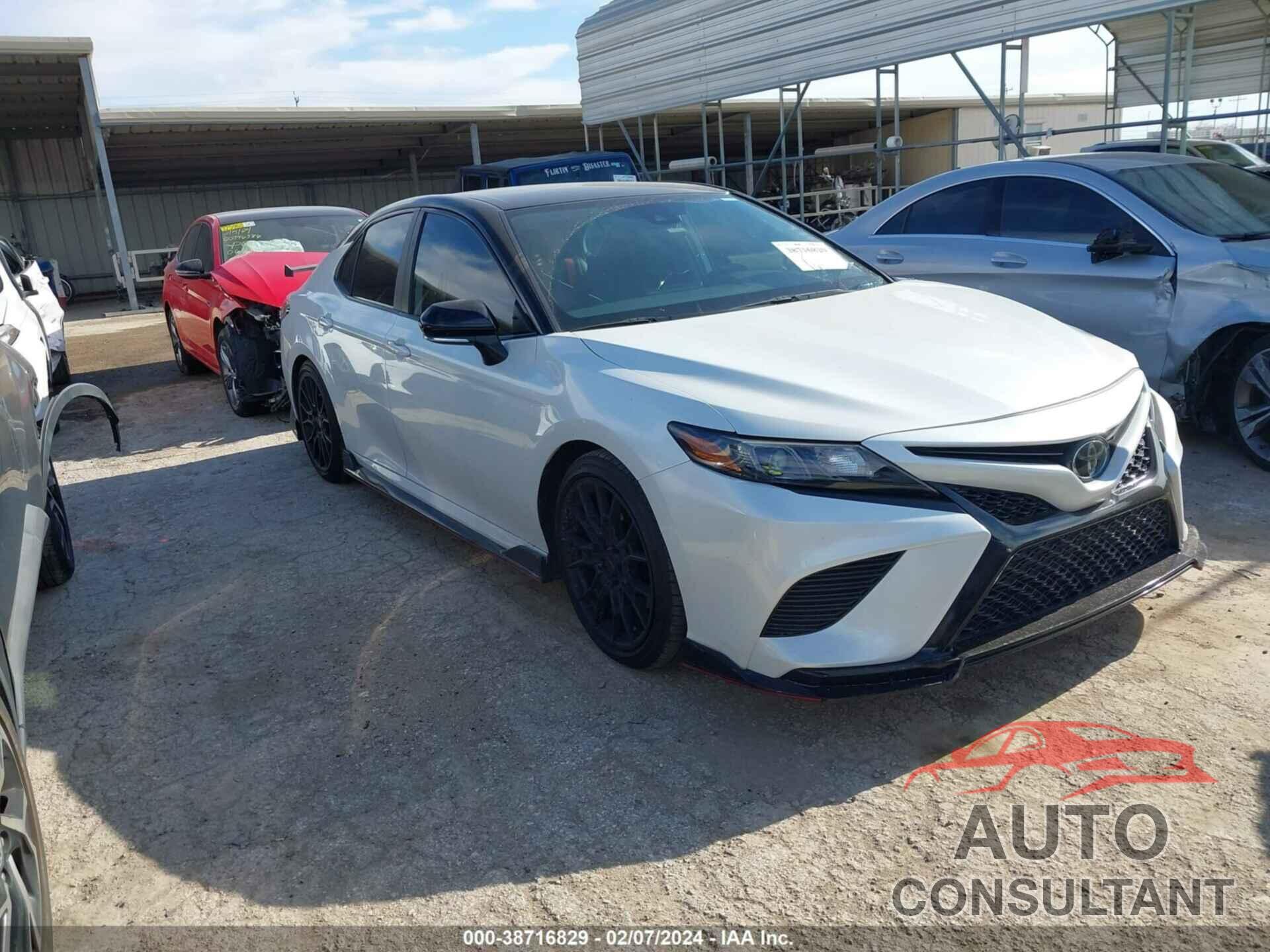 TOYOTA CAMRY 2022 - 4T1KZ1AK9NU062416