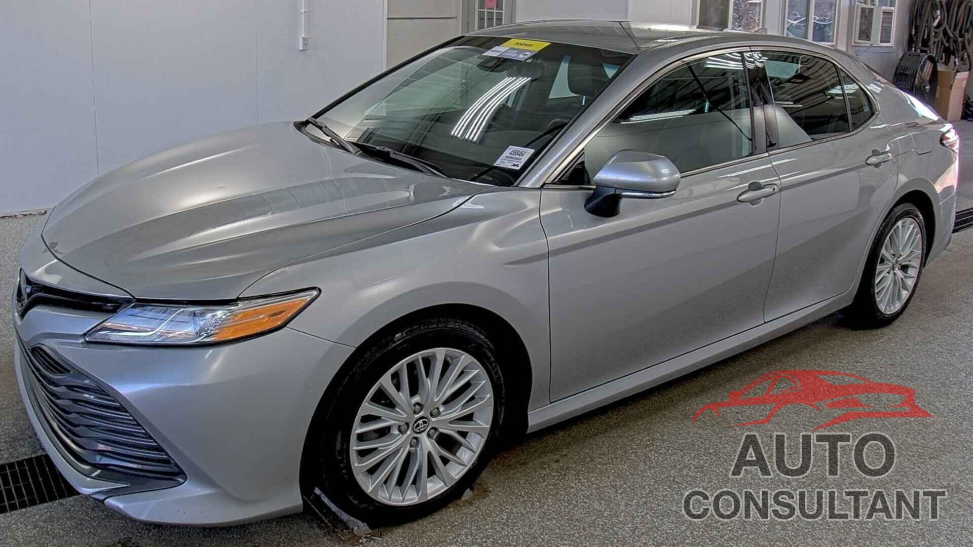 TOYOTA CAMRY 2019 - 4T1B11HK6KU782913