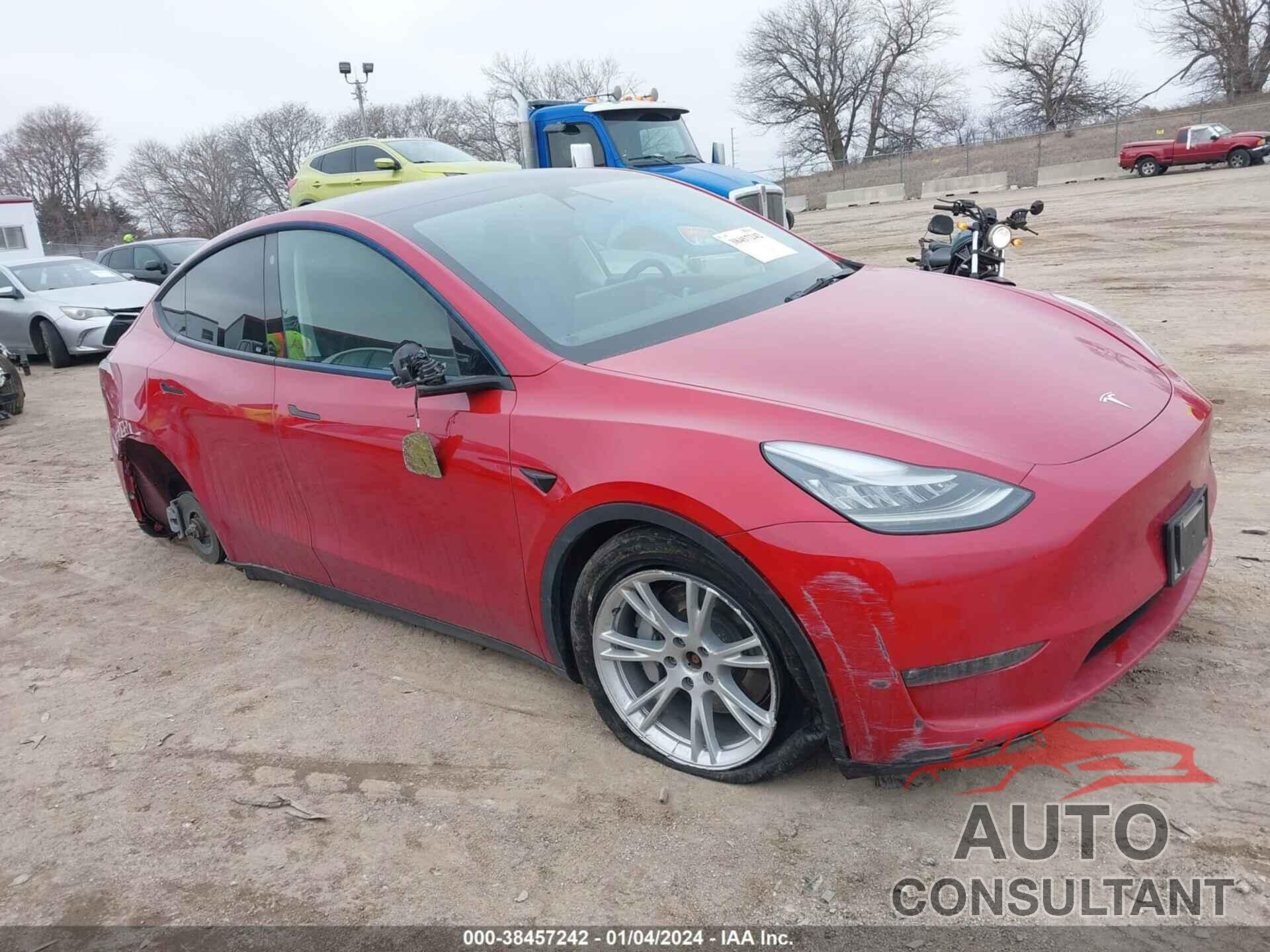 TESLA MODEL Y 2021 - 5YJYGAEE5MF179832