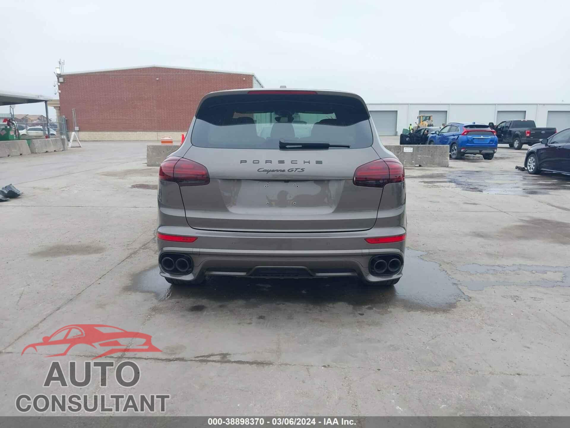 PORSCHE CAYENNE 2016 - WP1AD2A22GLA71308