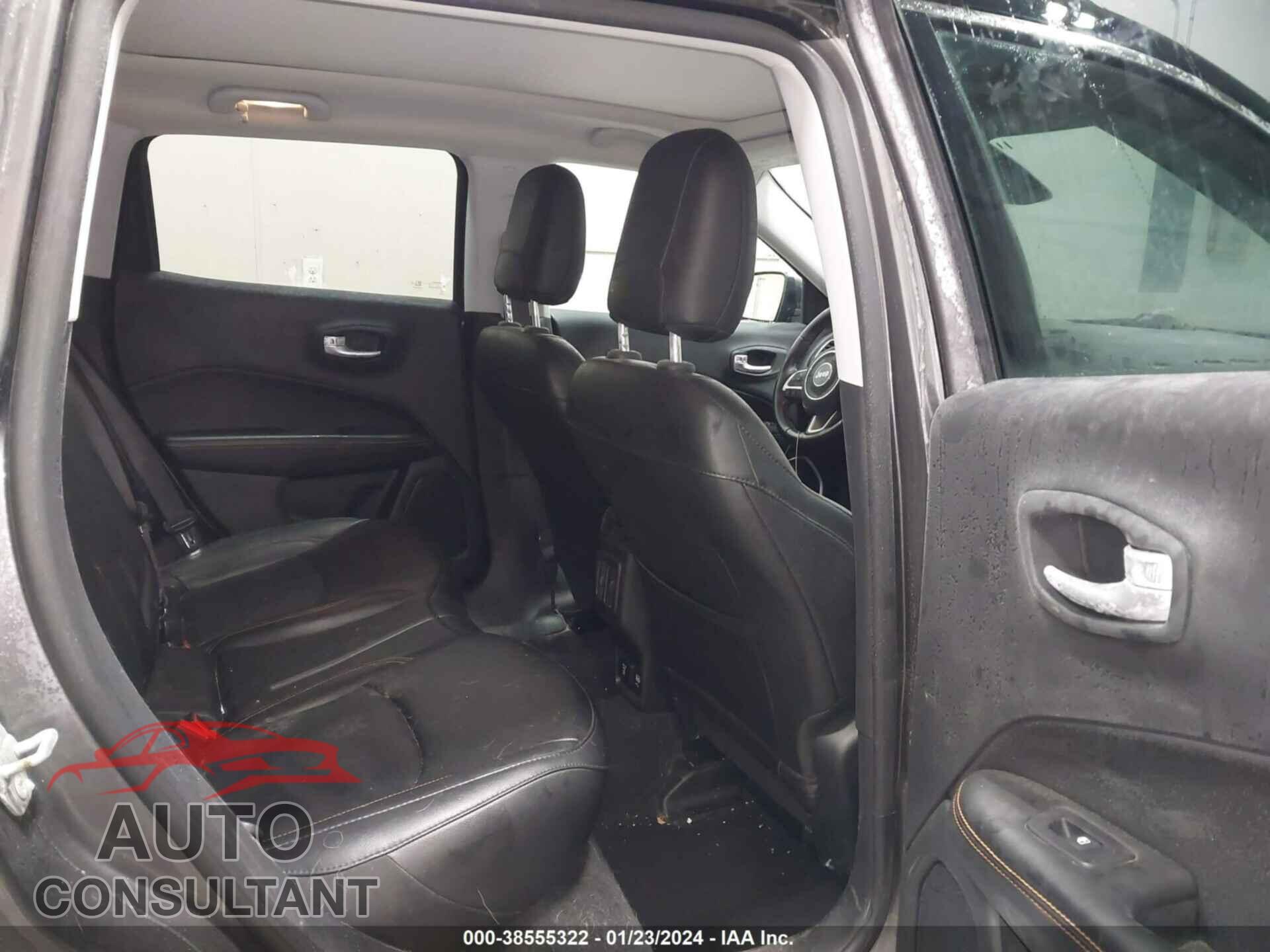JEEP COMPASS 2019 - 3C4NJDCB1KT790132