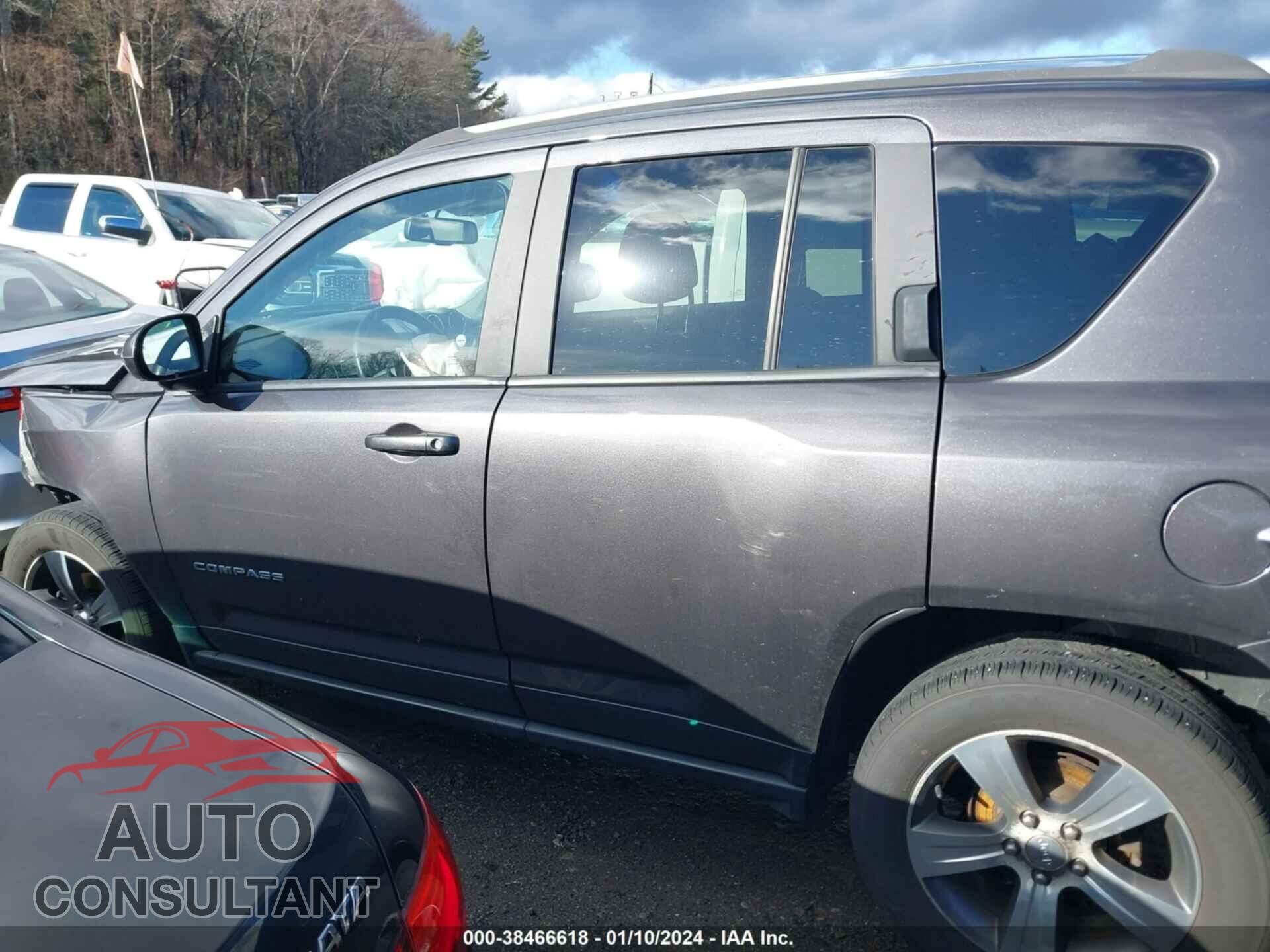 JEEP COMPASS 2017 - 1C4NJDEBXHD173551
