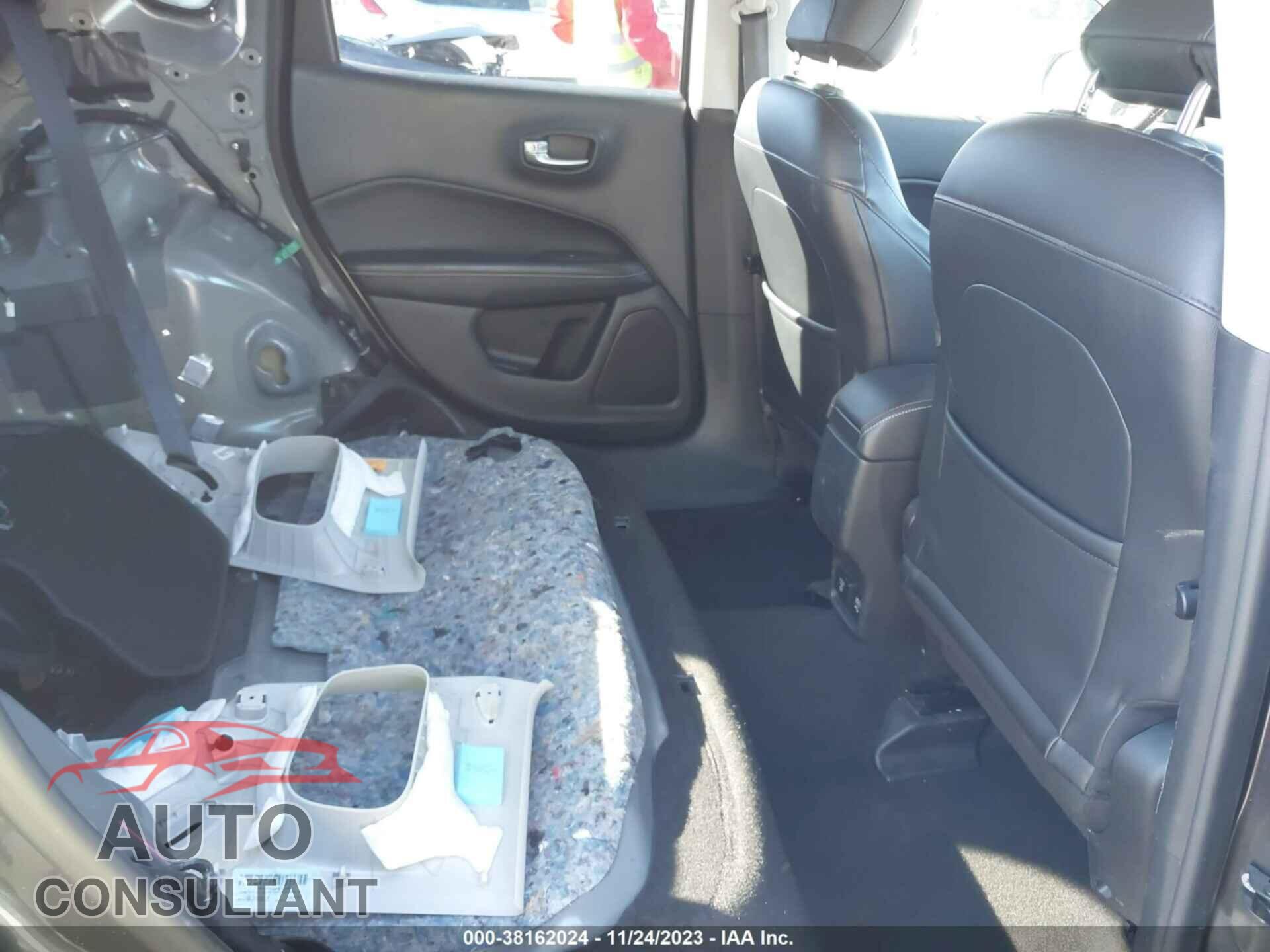 JEEP NEW COMPASS 2017 - 3C4NJDBB6HT646411