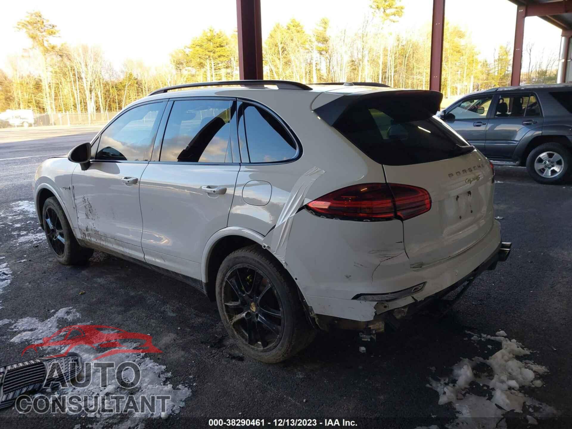 PORSCHE CAYENNE 2017 - WP1AE2A22HLA70304