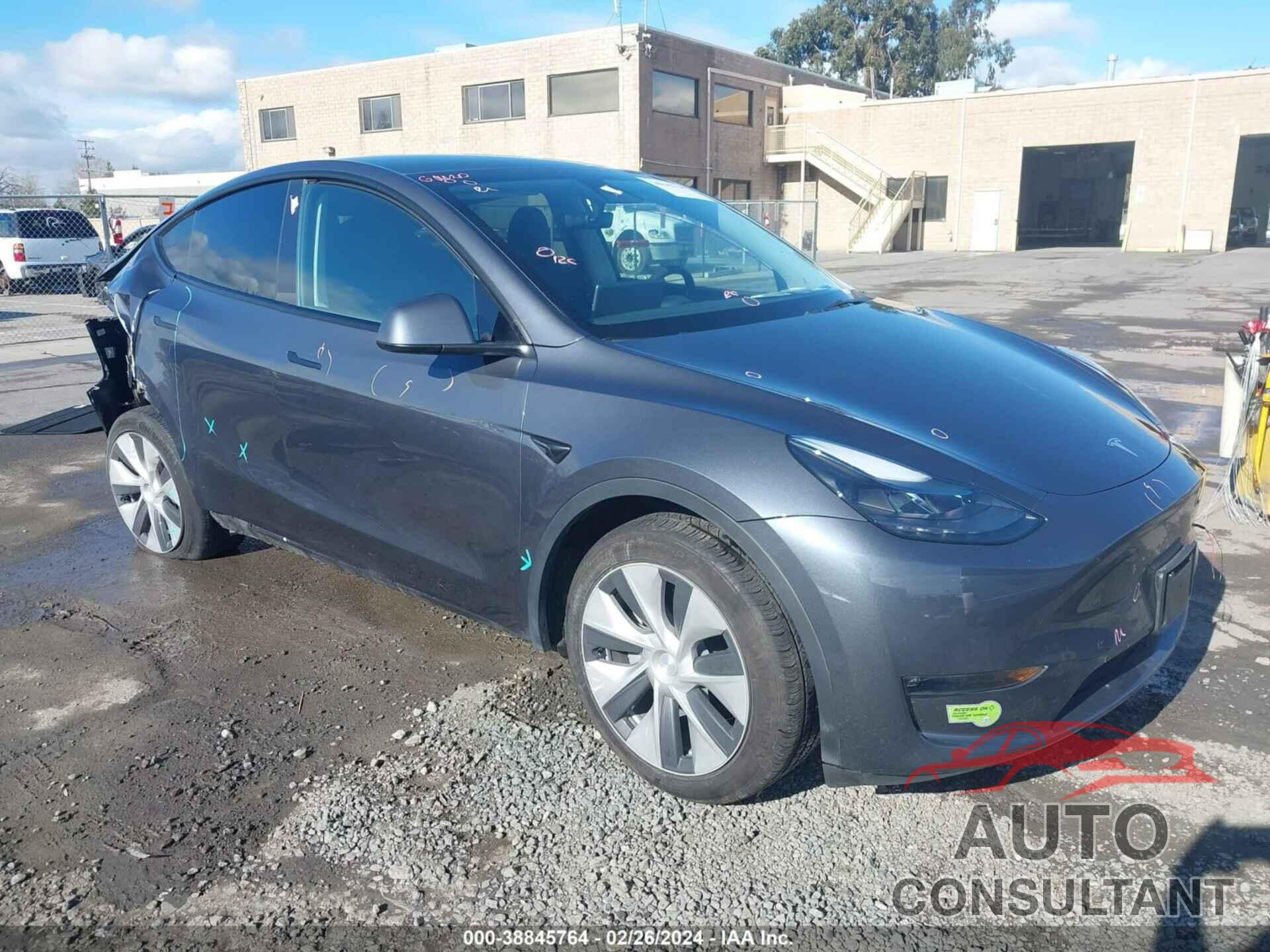 TESLA MODEL Y 2023 - 7SAYGDEE1PF633308