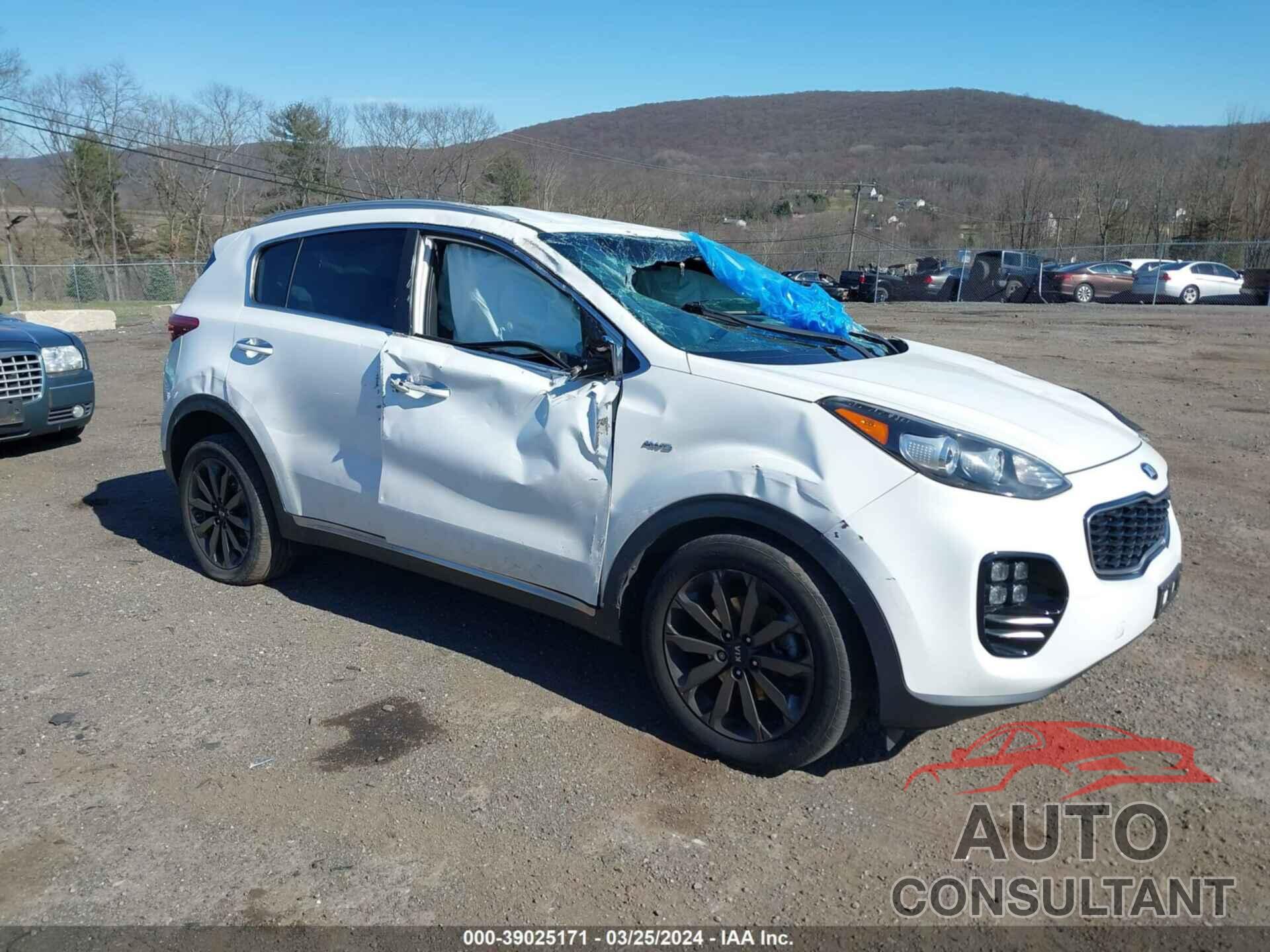 KIA SPORTAGE 2018 - KNDPNCAC8J7398304