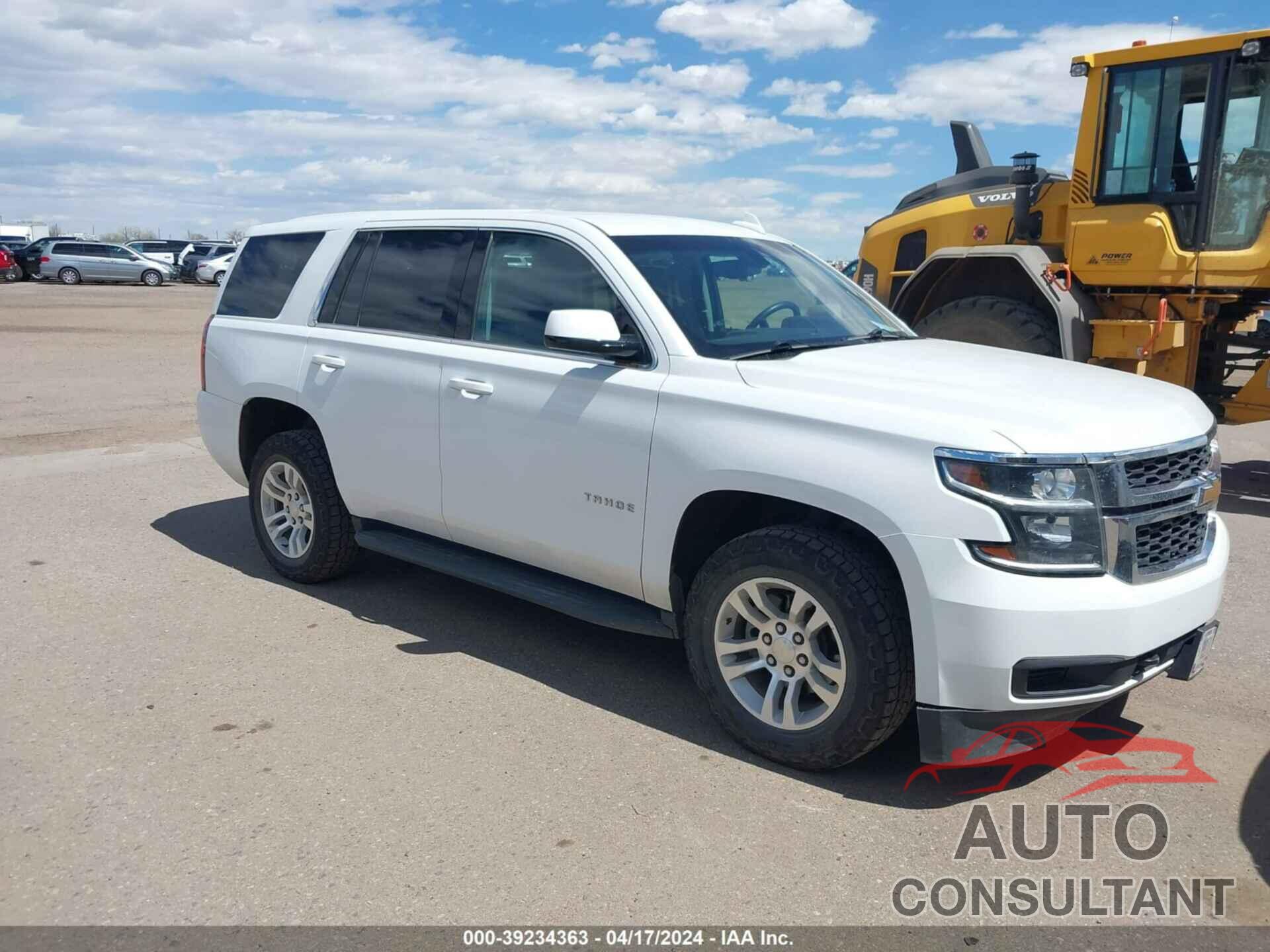 CHEVROLET TAHOE 2017 - 1GNSKEEC1HR316976