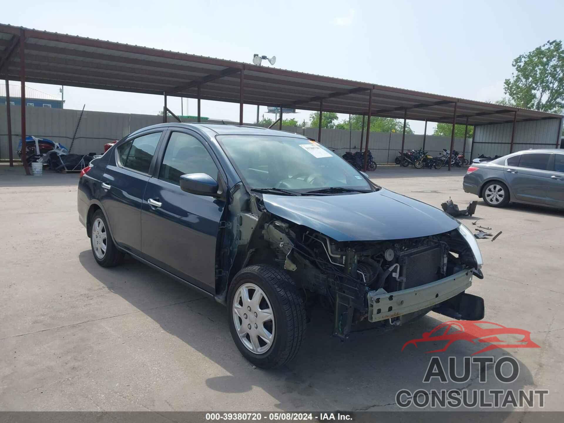 NISSAN VERSA 2016 - 3N1CN7AP8GL880139