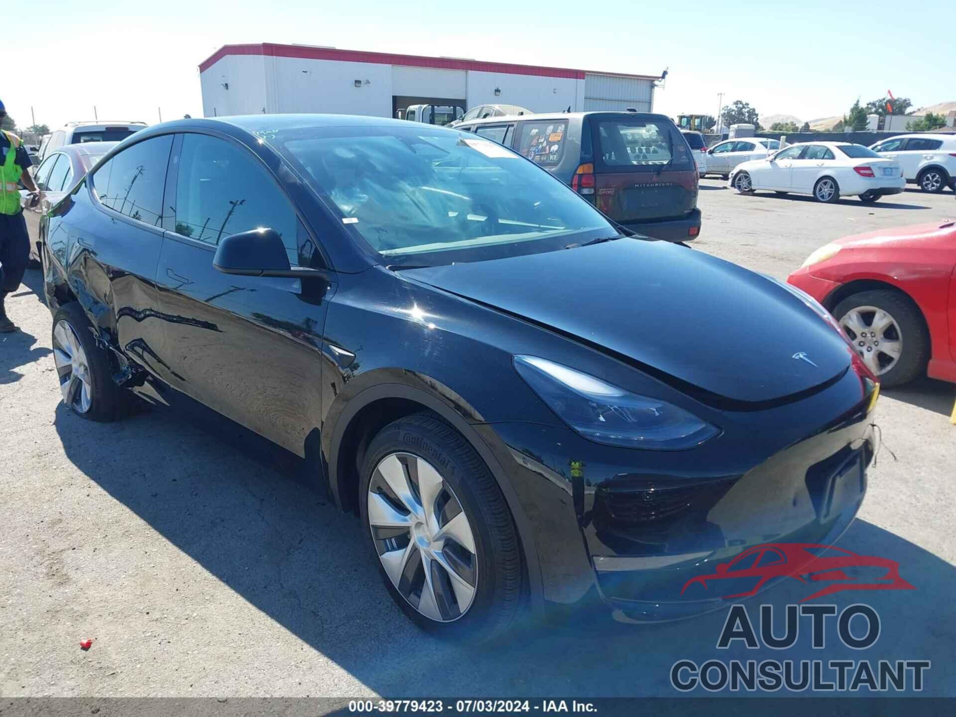 TESLA MODEL Y 2024 - 7SAYGDEE1RF982214