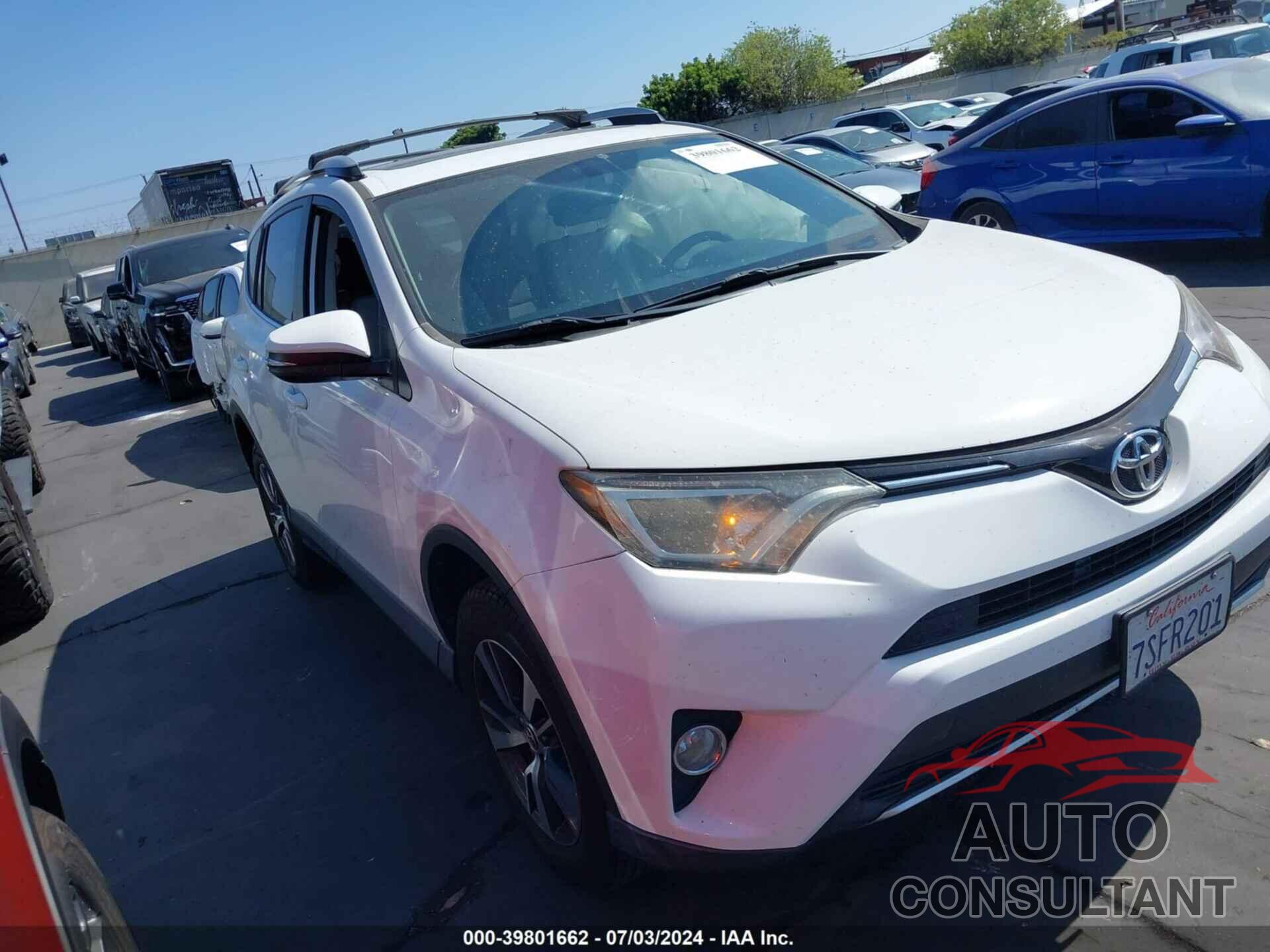 TOYOTA RAV4 2016 - JTMWFREV3GD082553