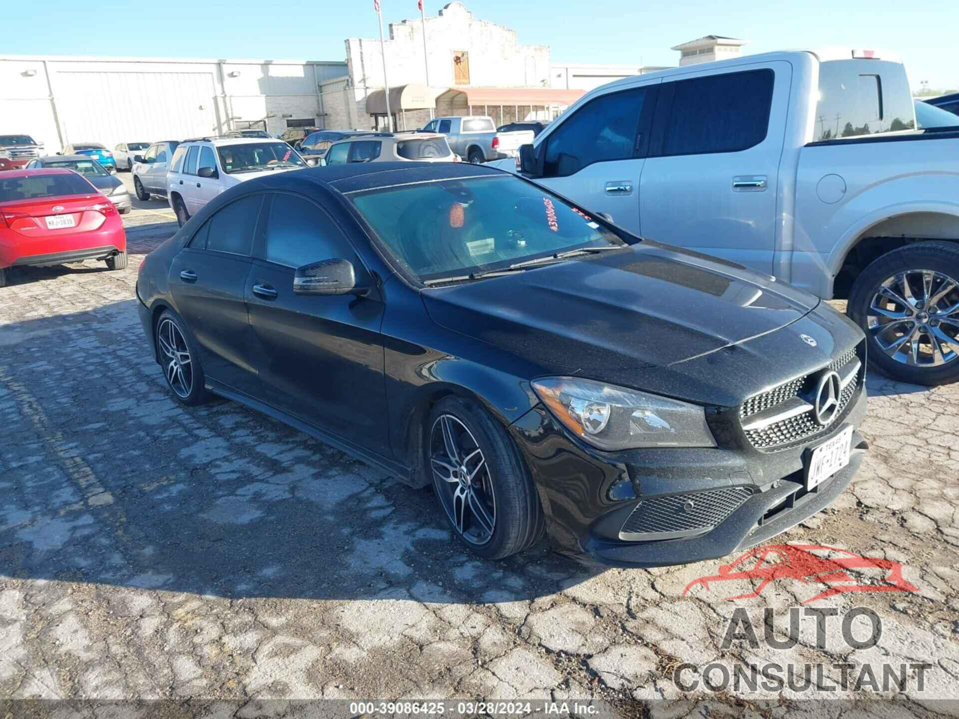 MERCEDES-BENZ CLA 250 2018 - WDDSJ4EB0JN532253
