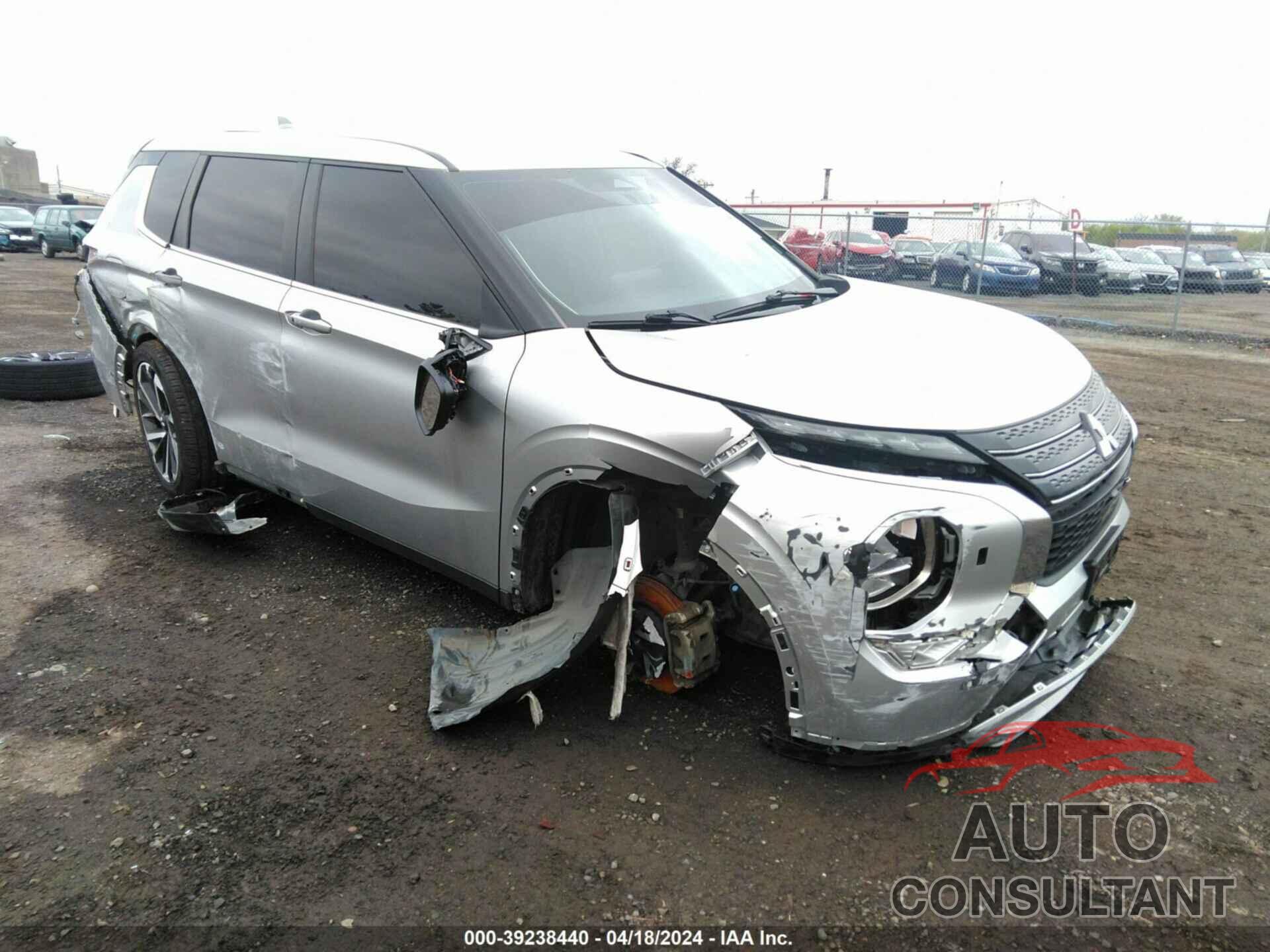 MITSUBISHI OUTLANDER 2022 - JA4J4UA89NZ025352
