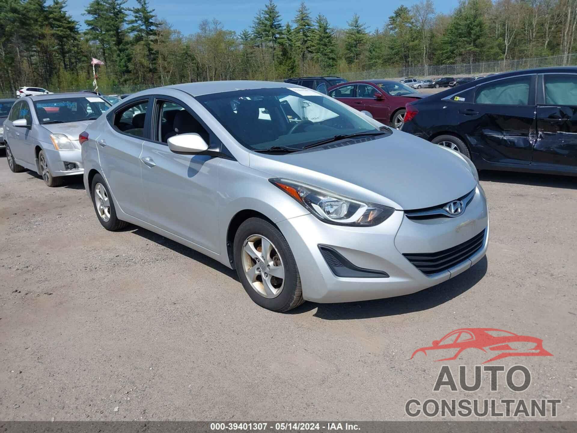 HYUNDAI ELANTRA 2015 - 5NPDH4AE5FH608460