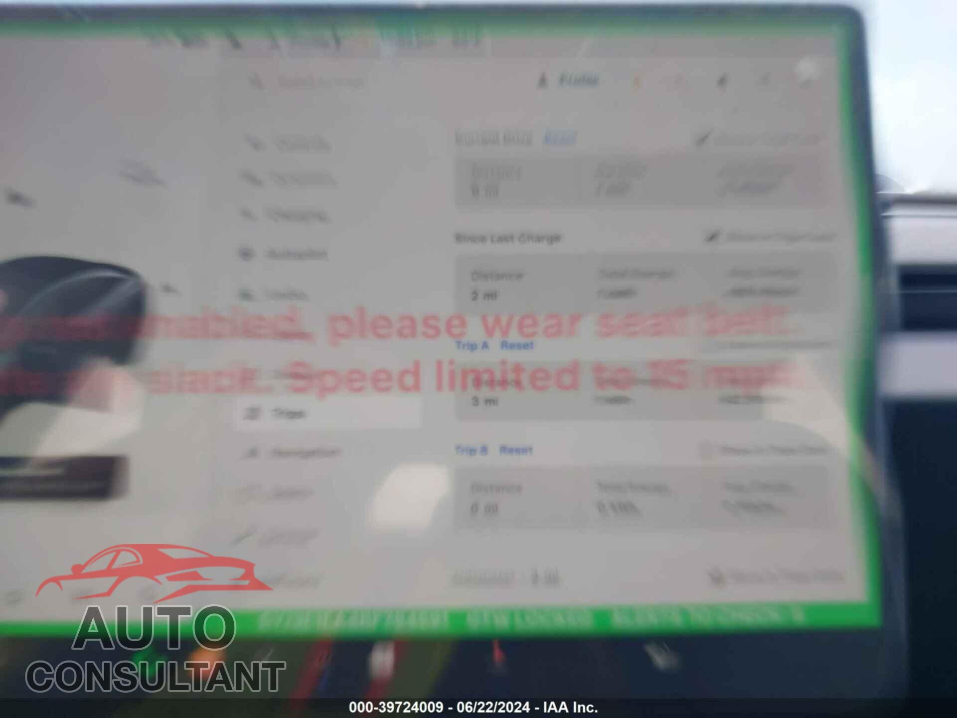 TESLA MODEL 3 2024 - 5YJ3E1EA4RF784591