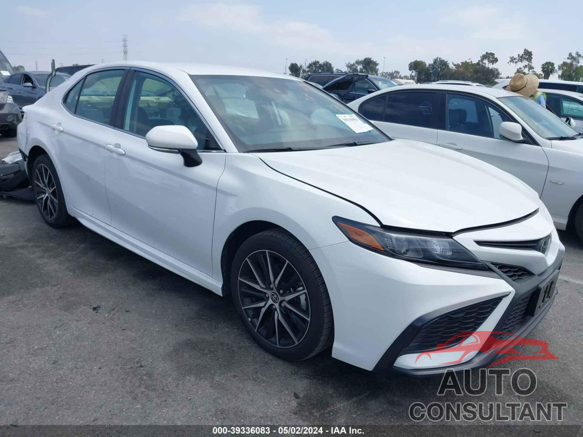 TOYOTA CAMRY 2023 - 4T1T11AK9PU765545