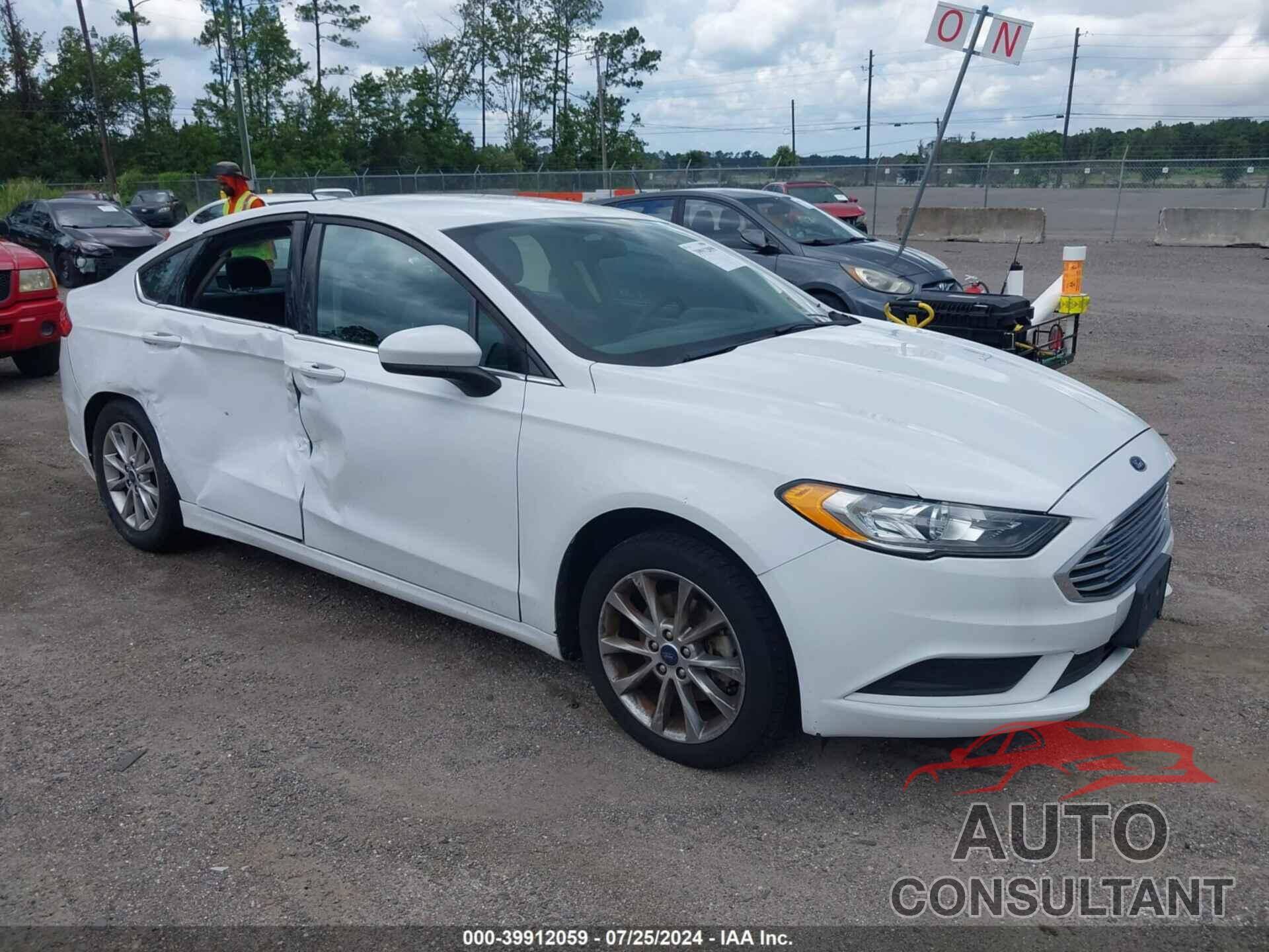 FORD FUSION 2017 - 3FA6P0H73HR112445