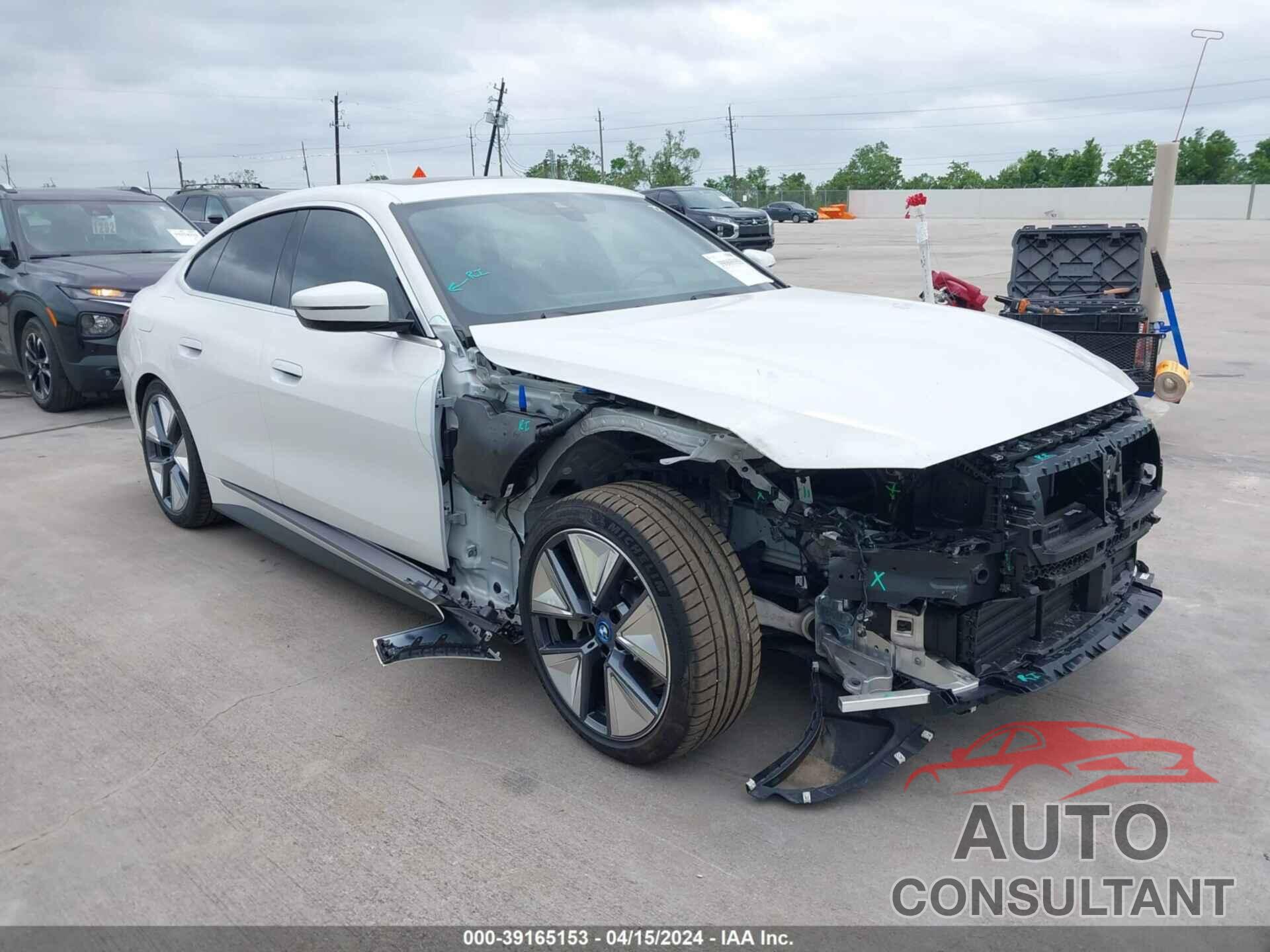 BMW I4 2023 - WBY73AW07PFR21320