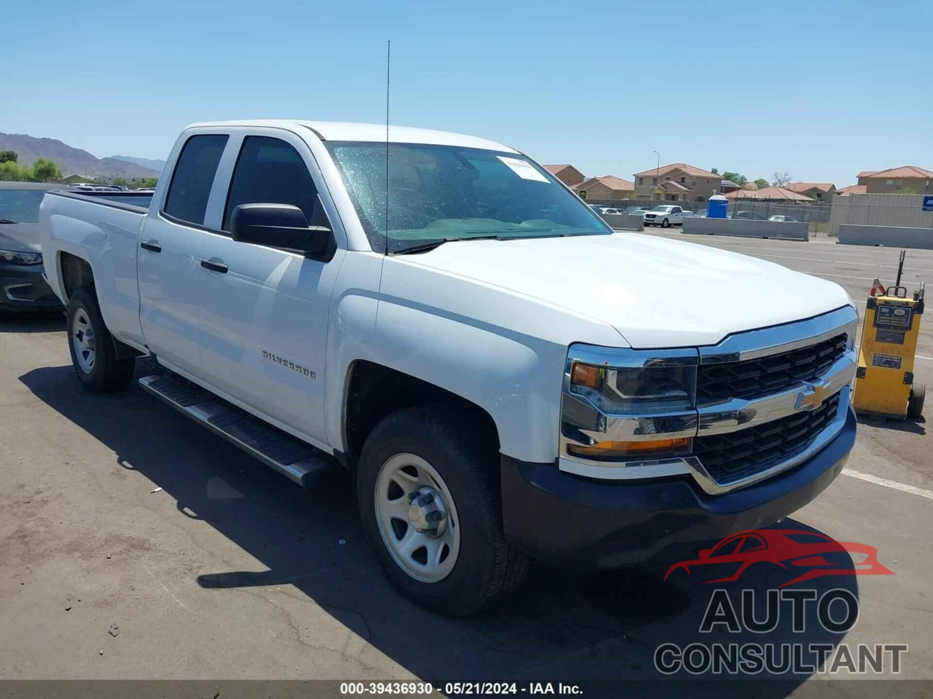 CHEVROLET SILVERADO 1500 2017 - 1GCRCNEC5HZ344316