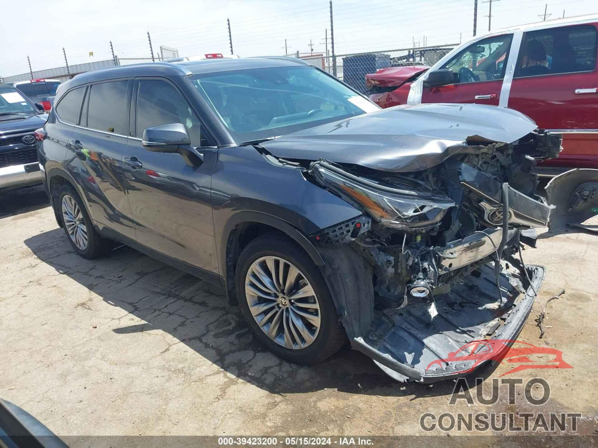 TOYOTA HIGHLANDER 2021 - 5TDFZRBH8MS070615