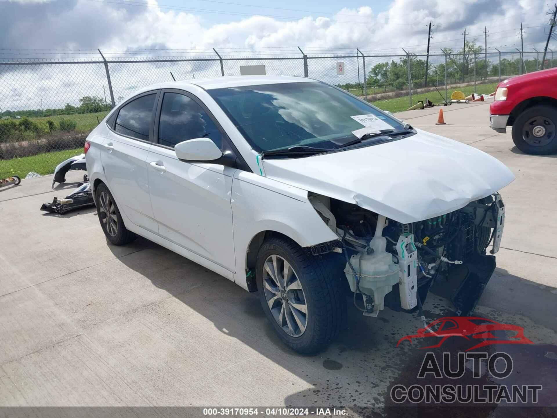 HYUNDAI ACCENT 2017 - KMHCT4AE8HU270244