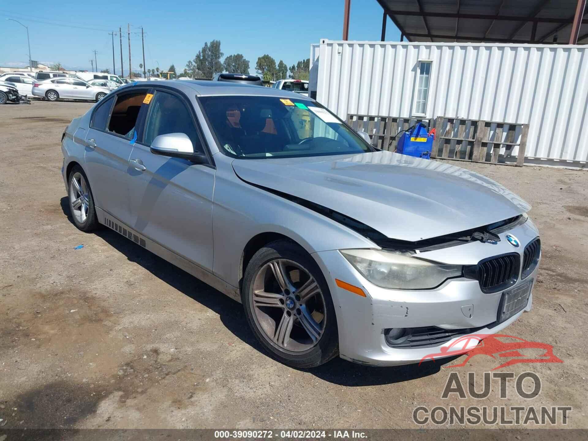 BMW 328I 2013 - WBA3C1G53DNN93533