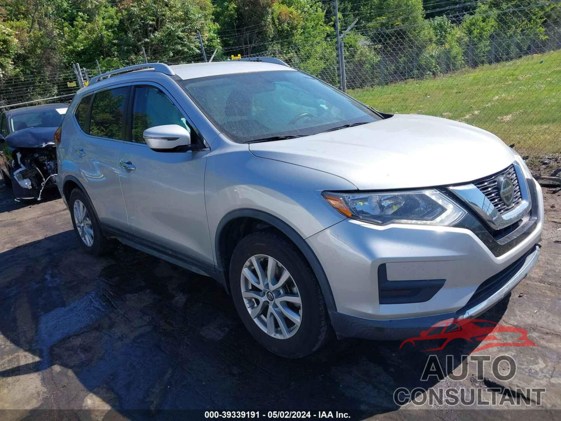 NISSAN ROGUE 2018 - KNMAT2MTXJP622058