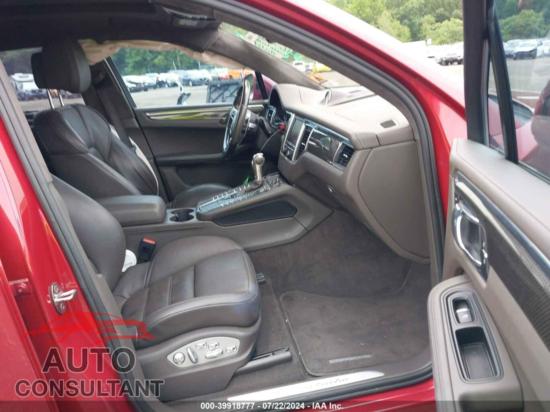 PORSCHE MACAN 2016 - WP1AF2A59GLB91725