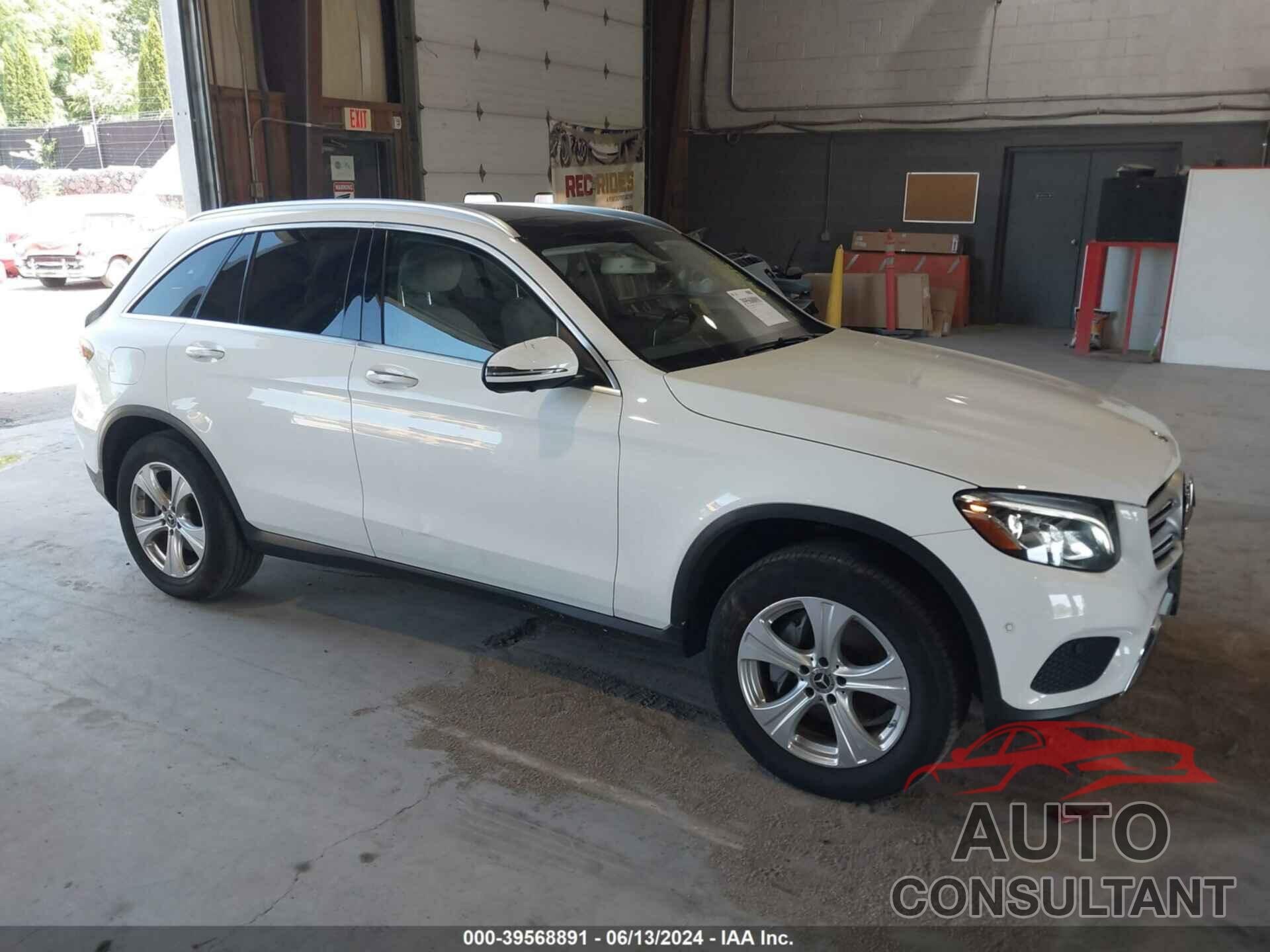 MERCEDES-BENZ GLC 300 2018 - WDC0G4KB5JV078094