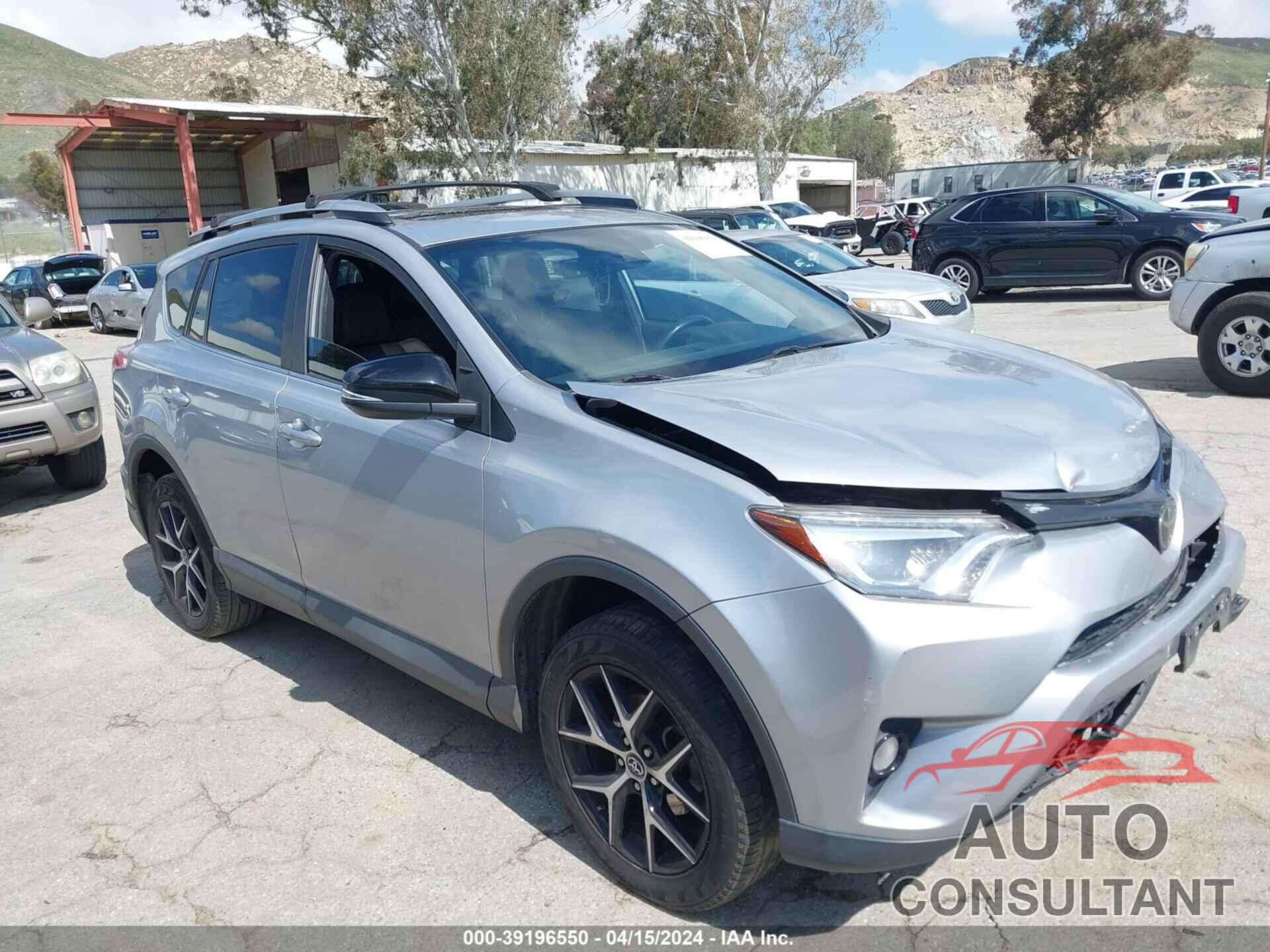 TOYOTA RAV4 2018 - 2T3NFREV2JW491858