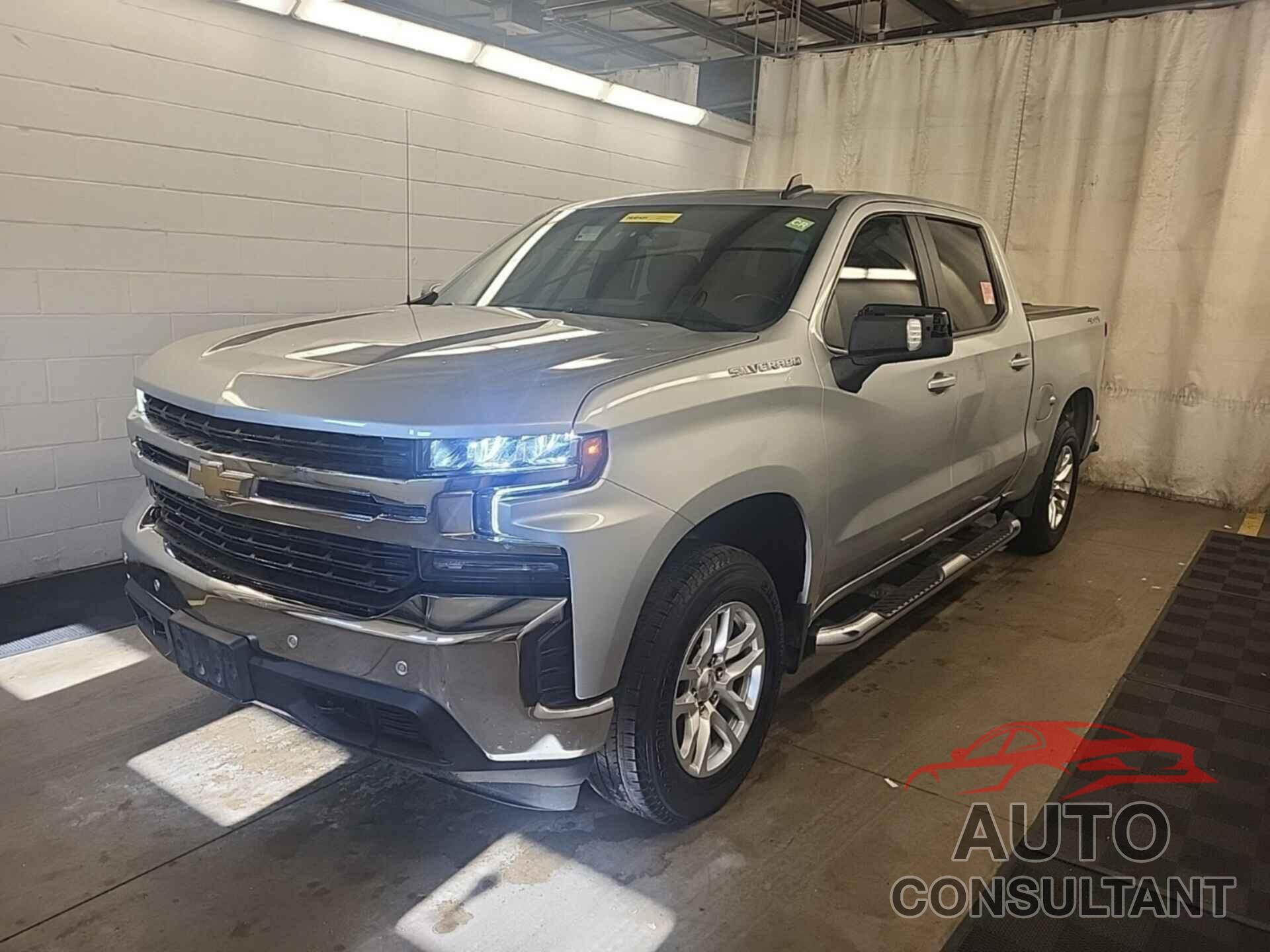 CHEVROLET SILVERADO 1500 2019 - 1GCUYDED8KZ240568