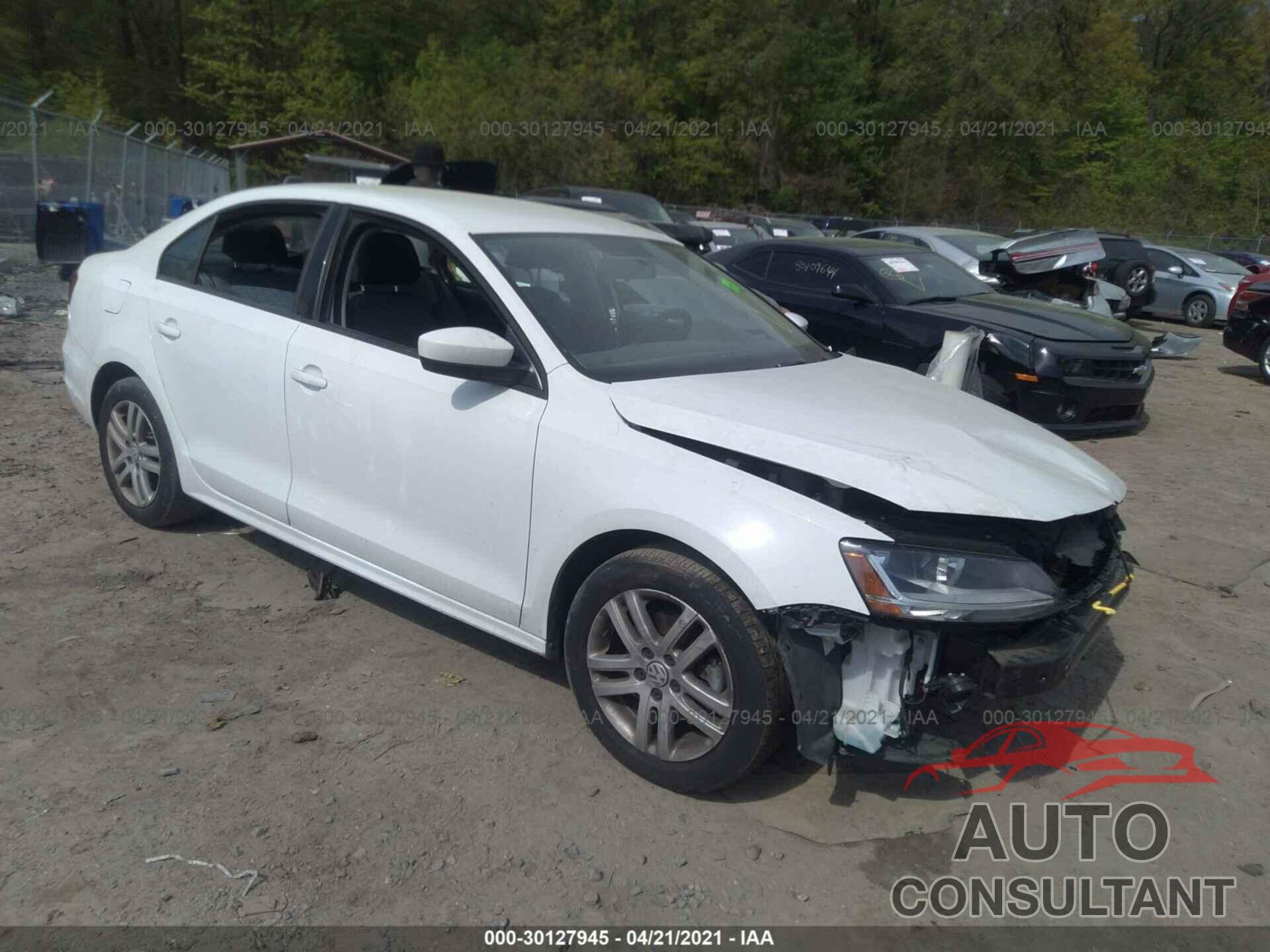 VOLKSWAGEN JETTA 2018 - 3VW2B7AJ1JM251799