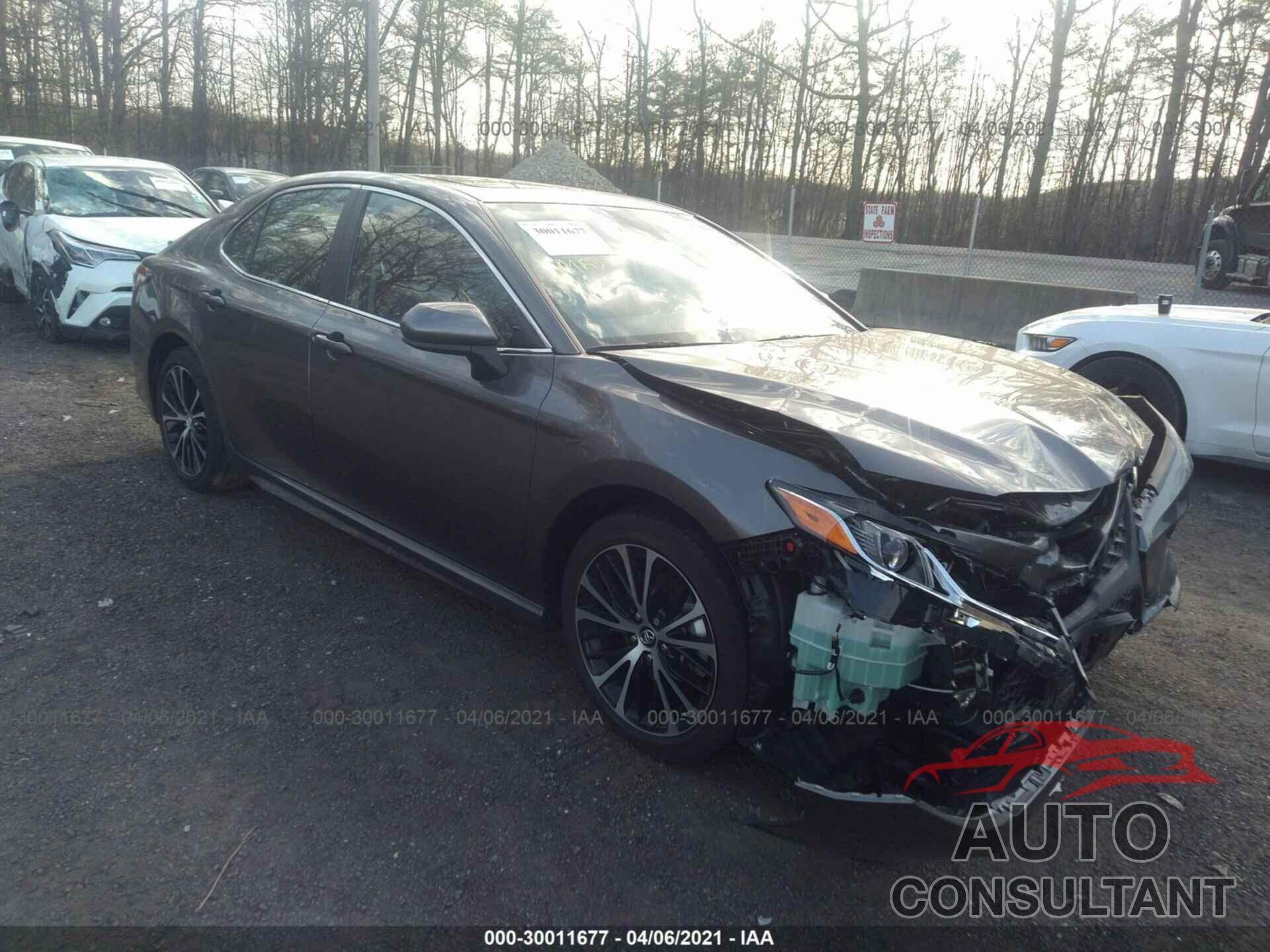 TOYOTA CAMRY 2019 - 4T1B11HK4KU827685