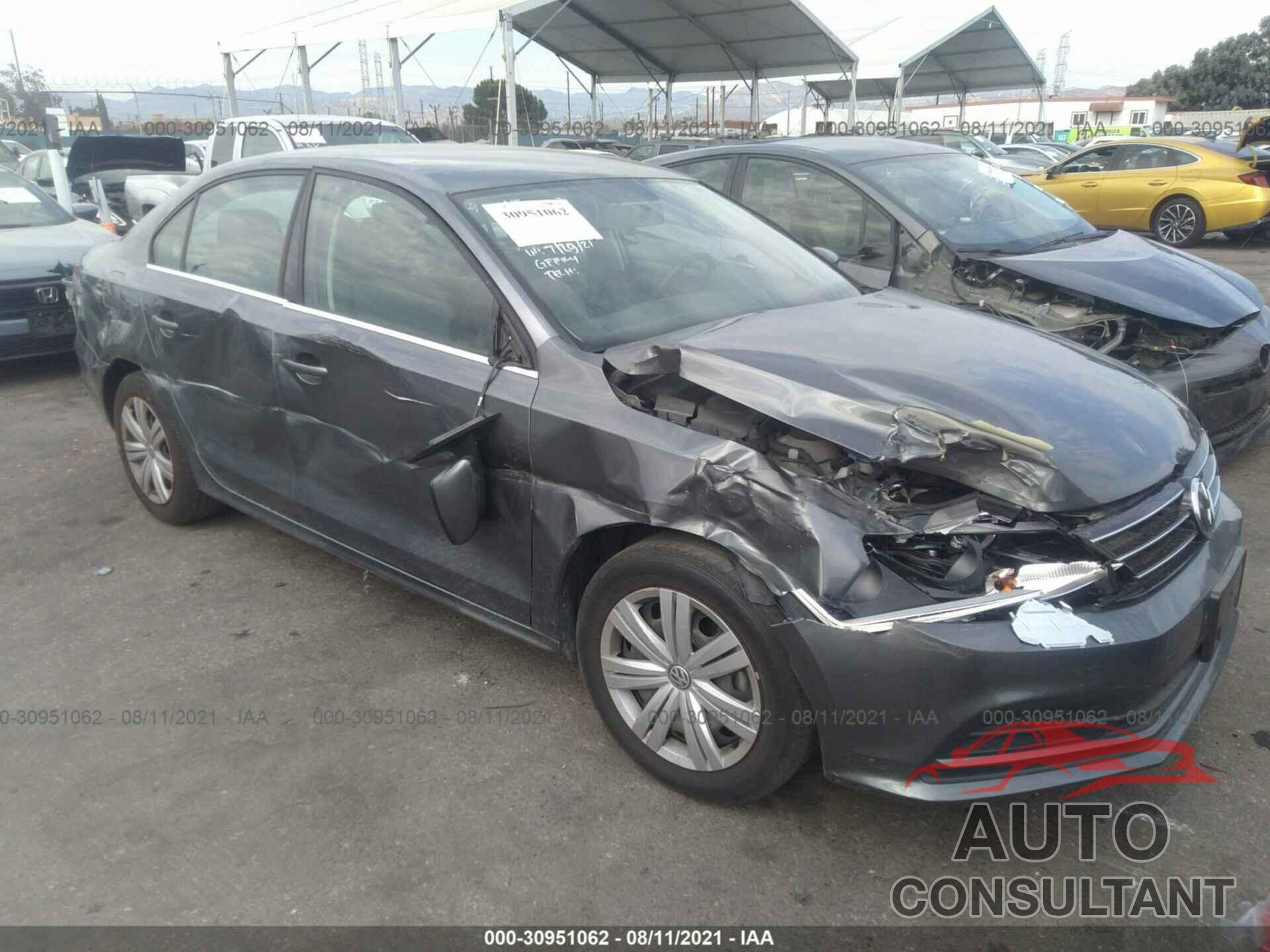 VOLKSWAGEN JETTA 2017 - 3VW2B7AJ4HM388956