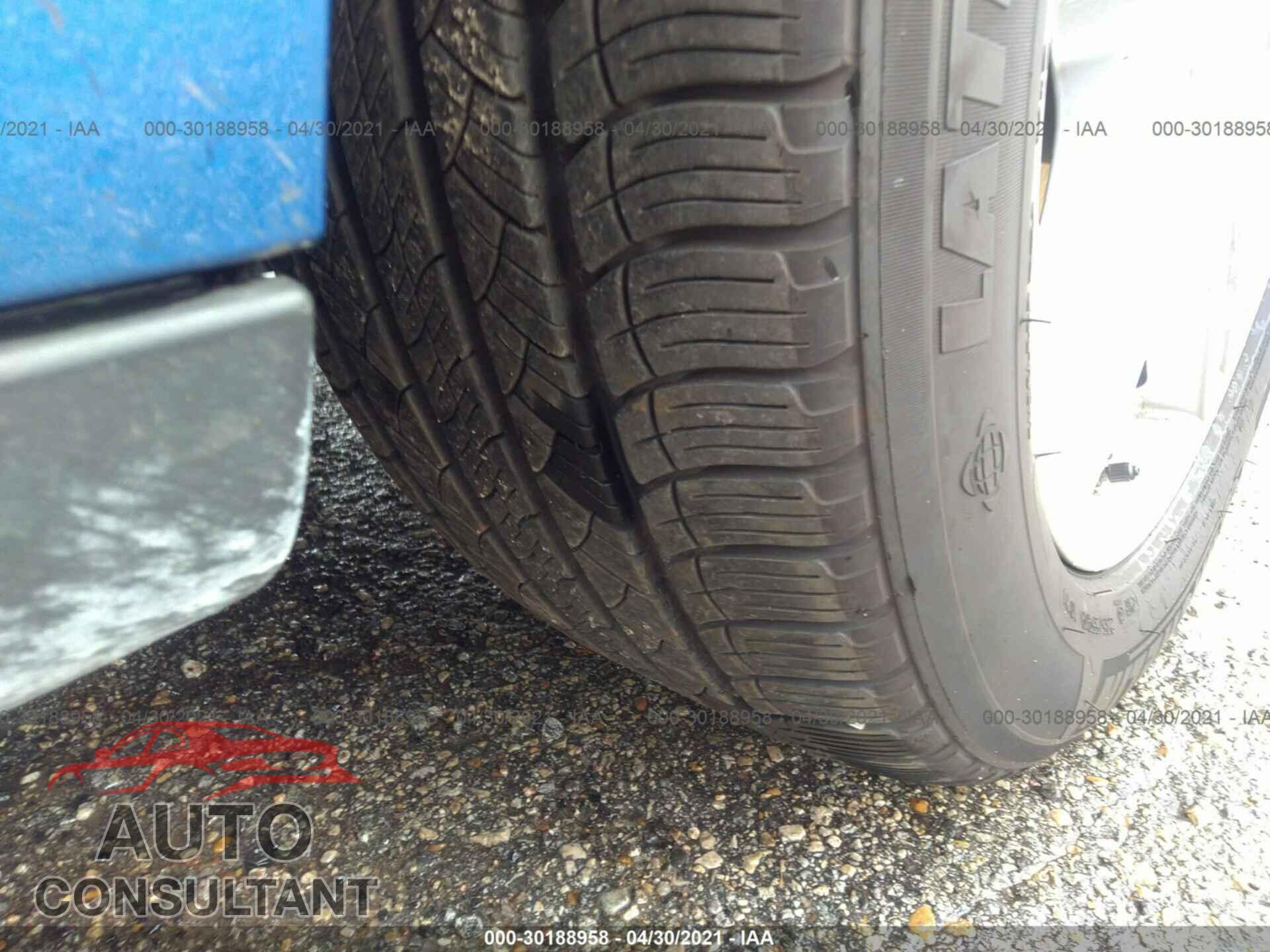 PORSCHE MACAN 2018 - WP1AA2A51JLB01084
