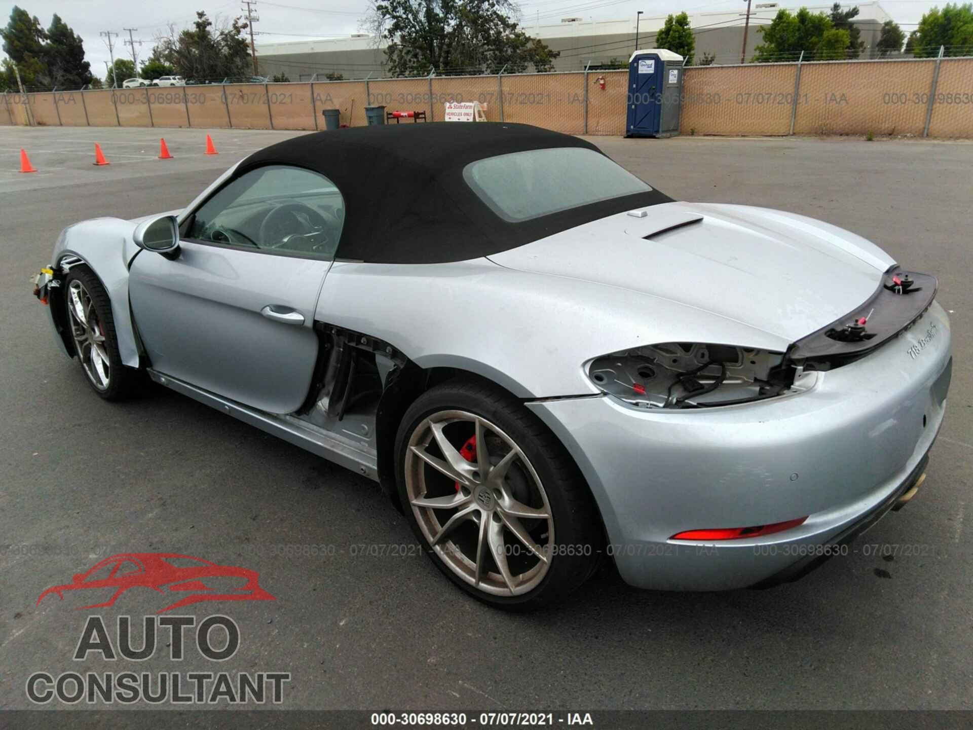 PORSCHE 718 BOXSTER 2017 - WP0CB2A87HS240962