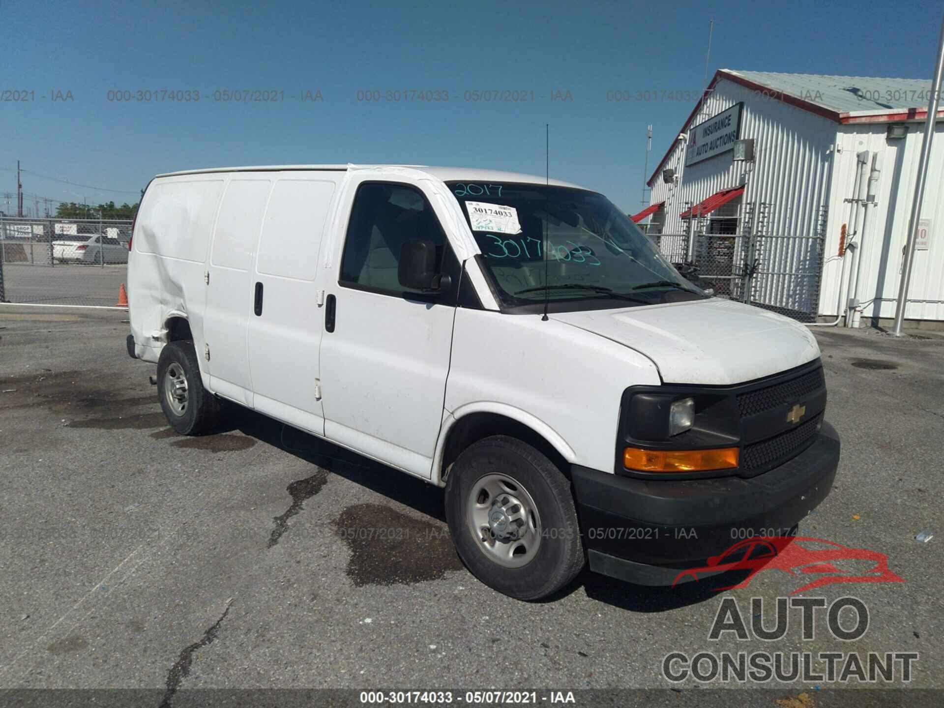 CHEVROLET EXPRESS CARGO VAN 2017 - 1GCWGAFG0H1350234