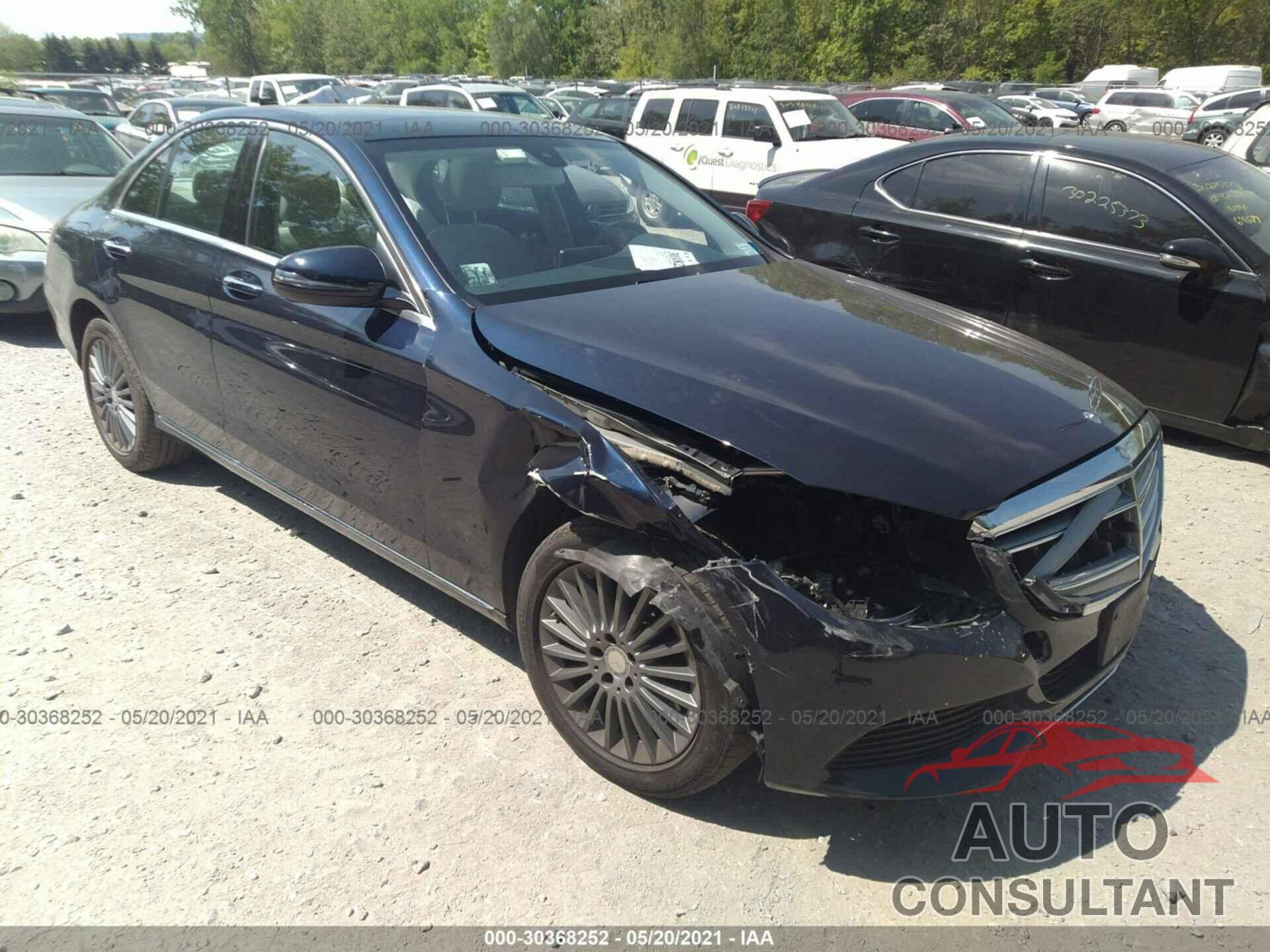 MERCEDES-BENZ C-CLASS 2016 - 55SWF4KB2GU103042
