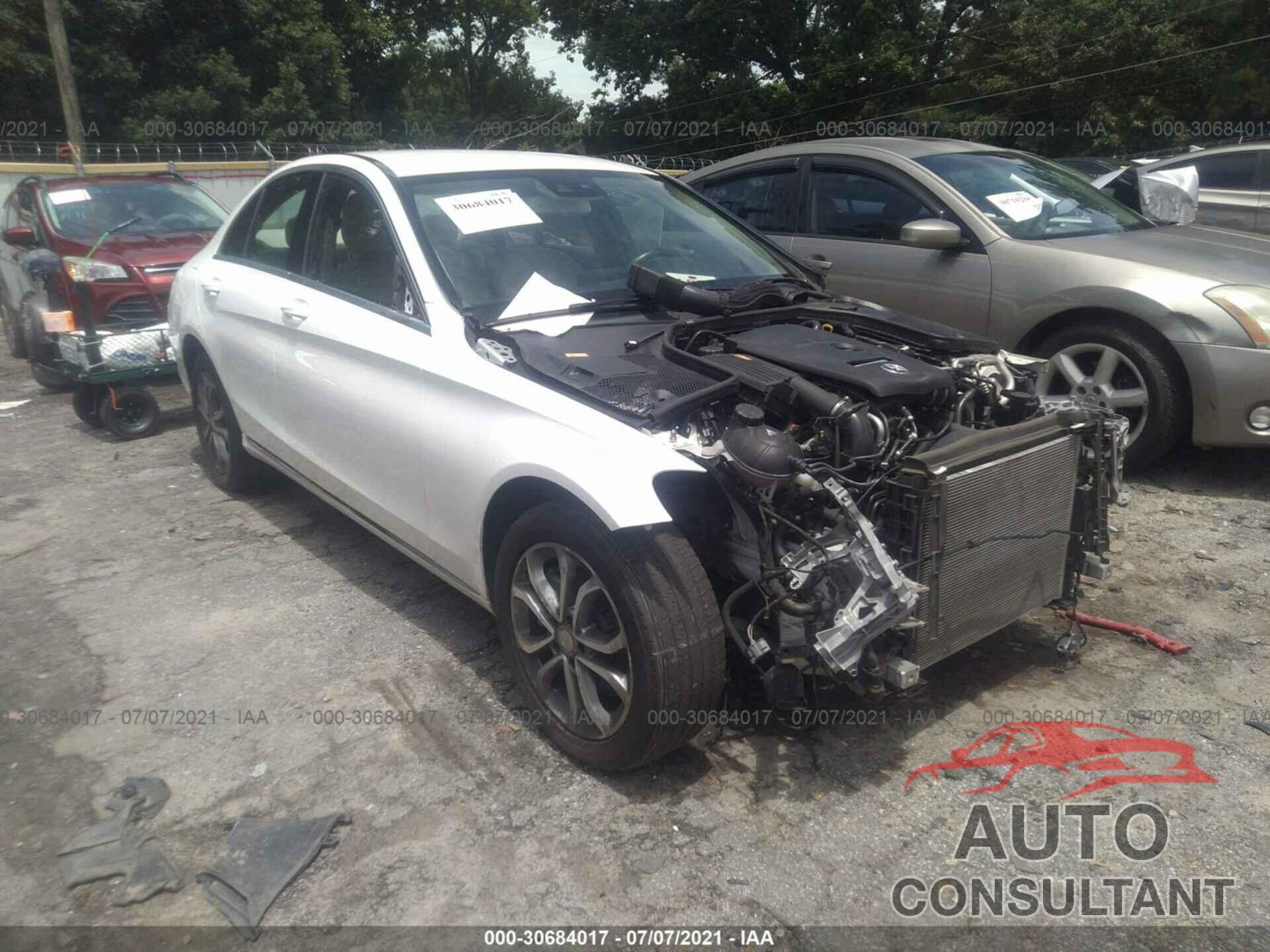 MERCEDES-BENZ C-CLASS 2016 - 55SWF4KB7GU134528