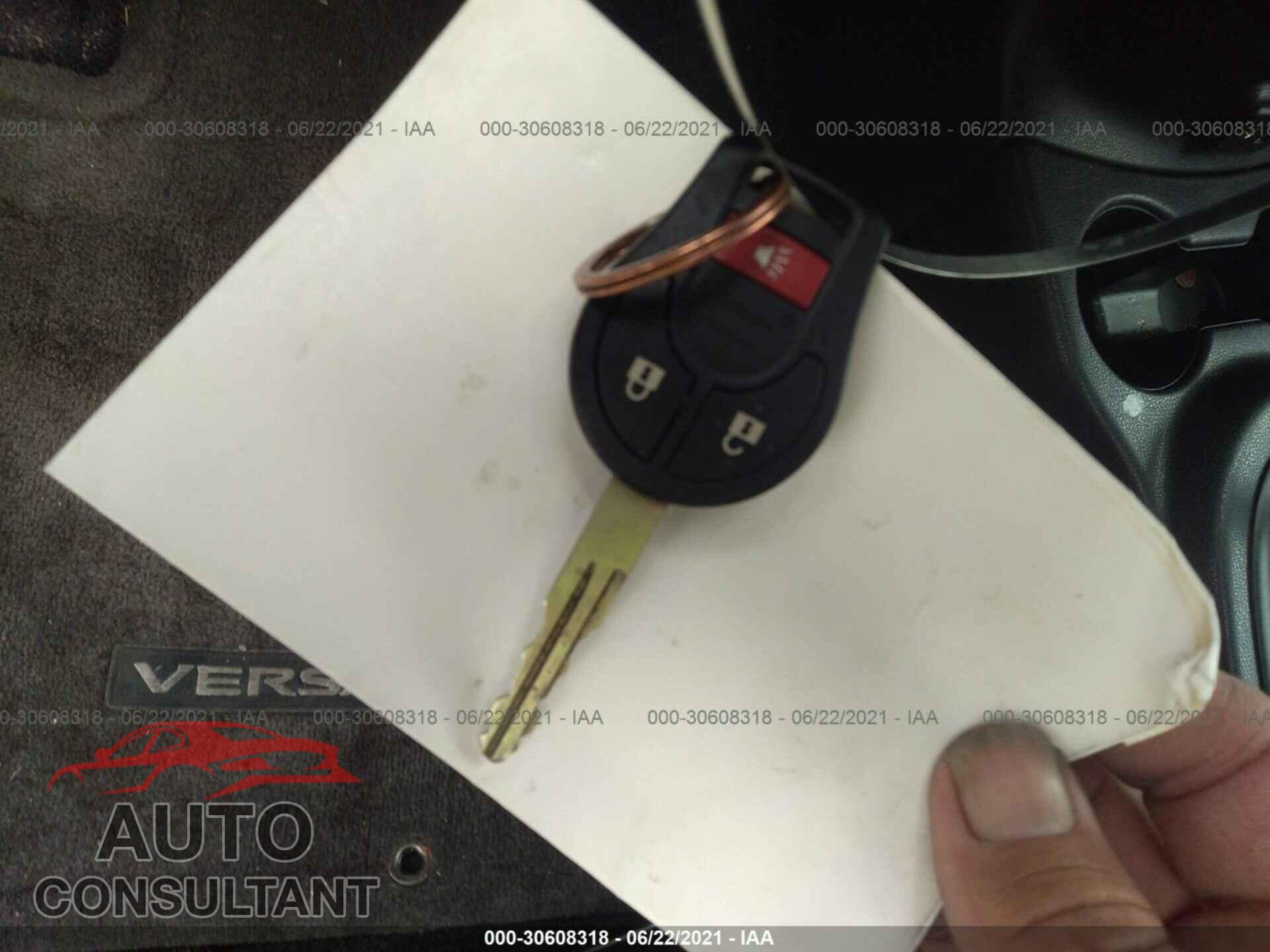 NISSAN VERSA NOTE 2017 - 3N1CE2CP0HL358686