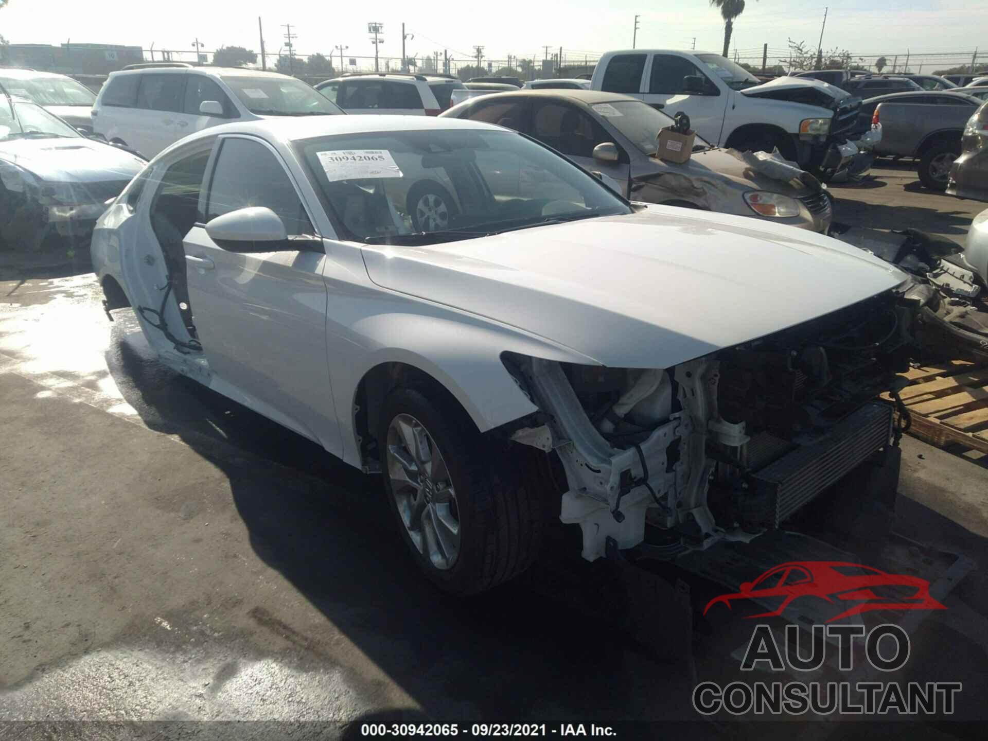 HONDA ACCORD SEDAN 2019 - 1HGCV1F11KA098667