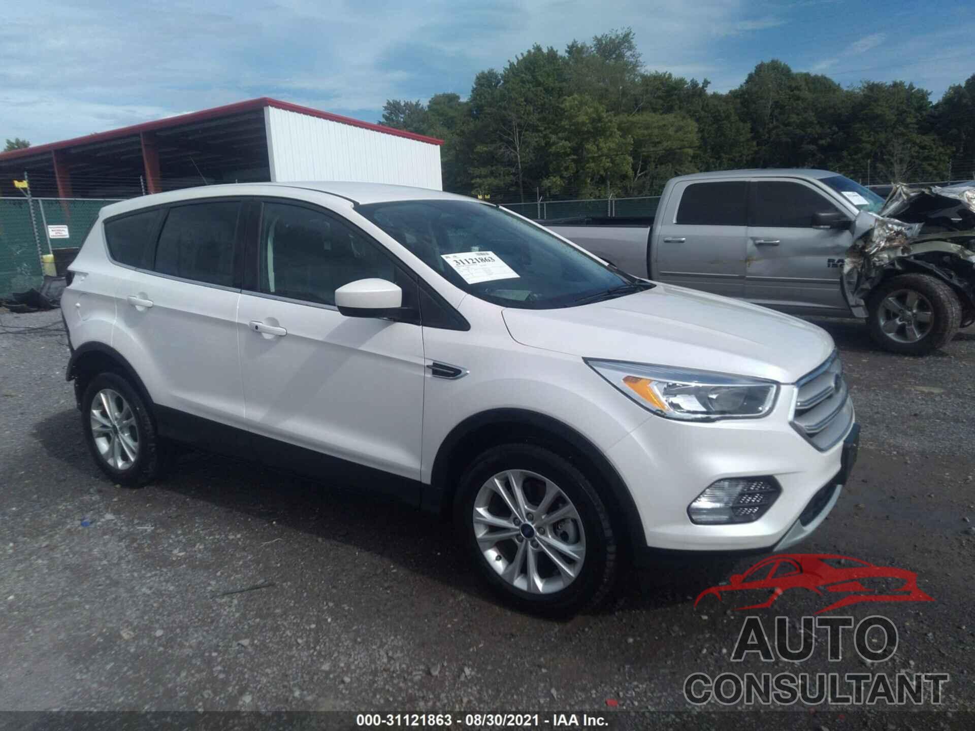 FORD ESCAPE 2019 - 1FMCU9GD3KUC21310