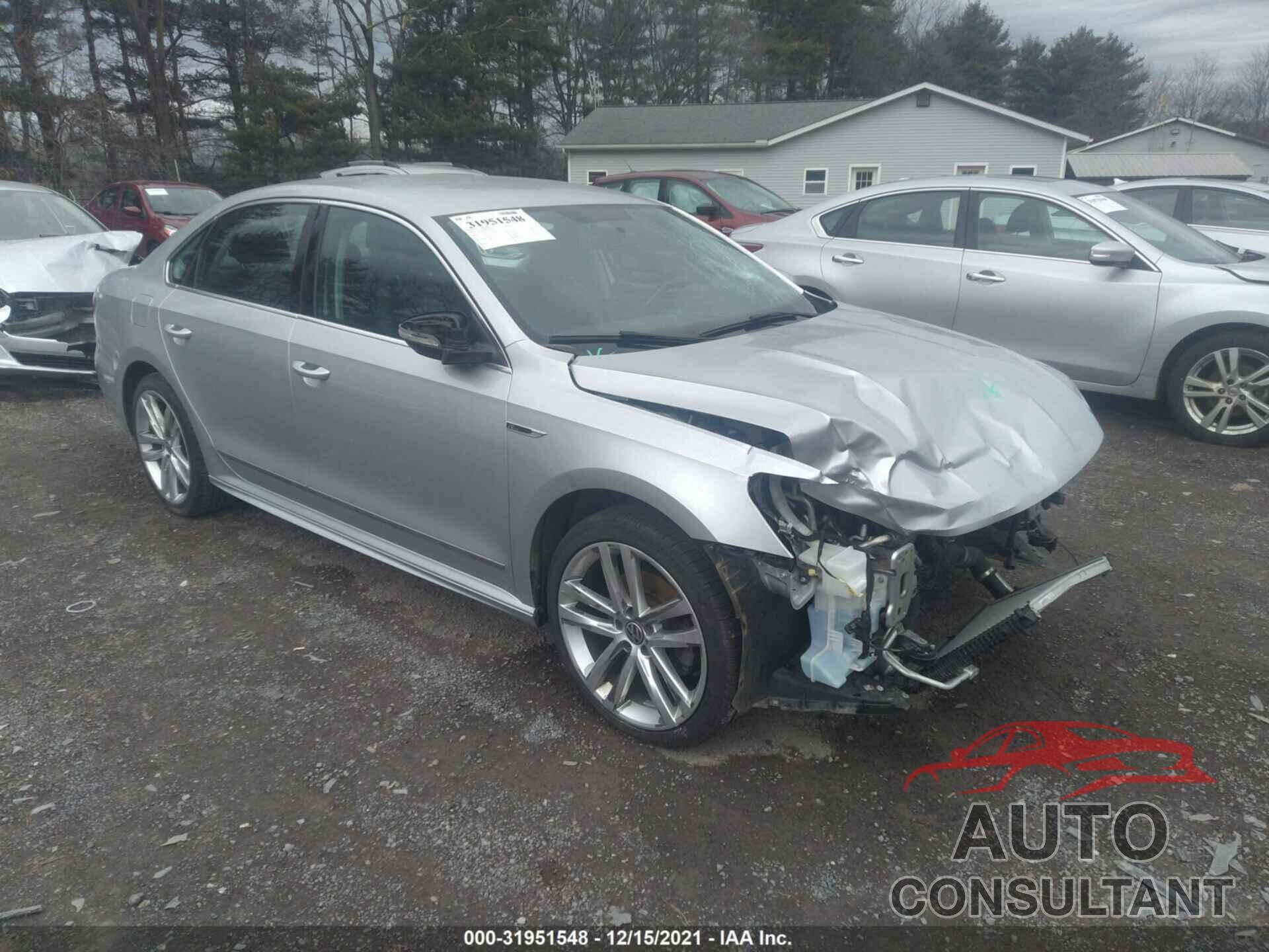 VOLKSWAGEN PASSAT 2017 - 1VWDT7A38HC024306