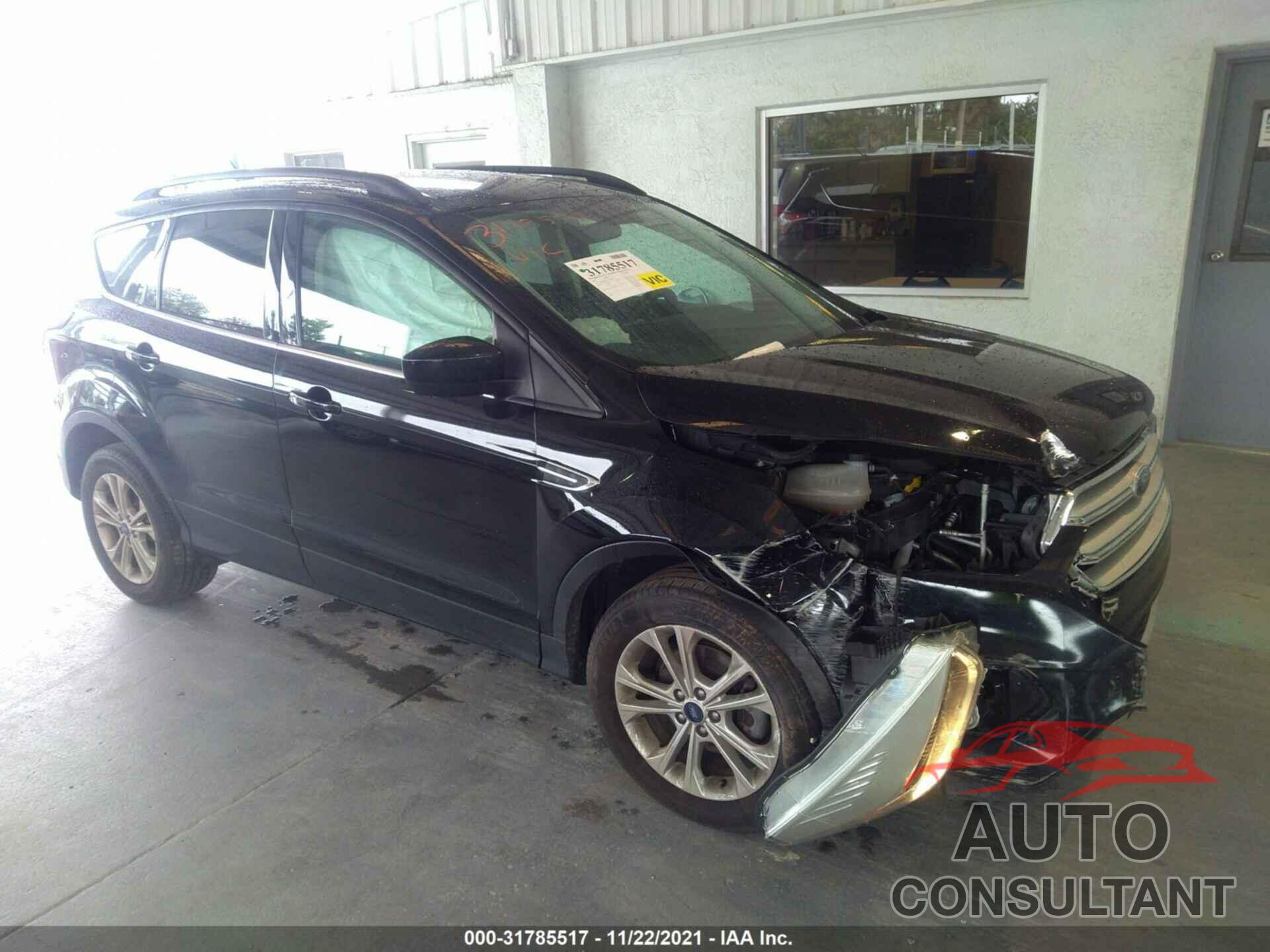 FORD ESCAPE 2018 - 1FMCU0GD0JUA52017
